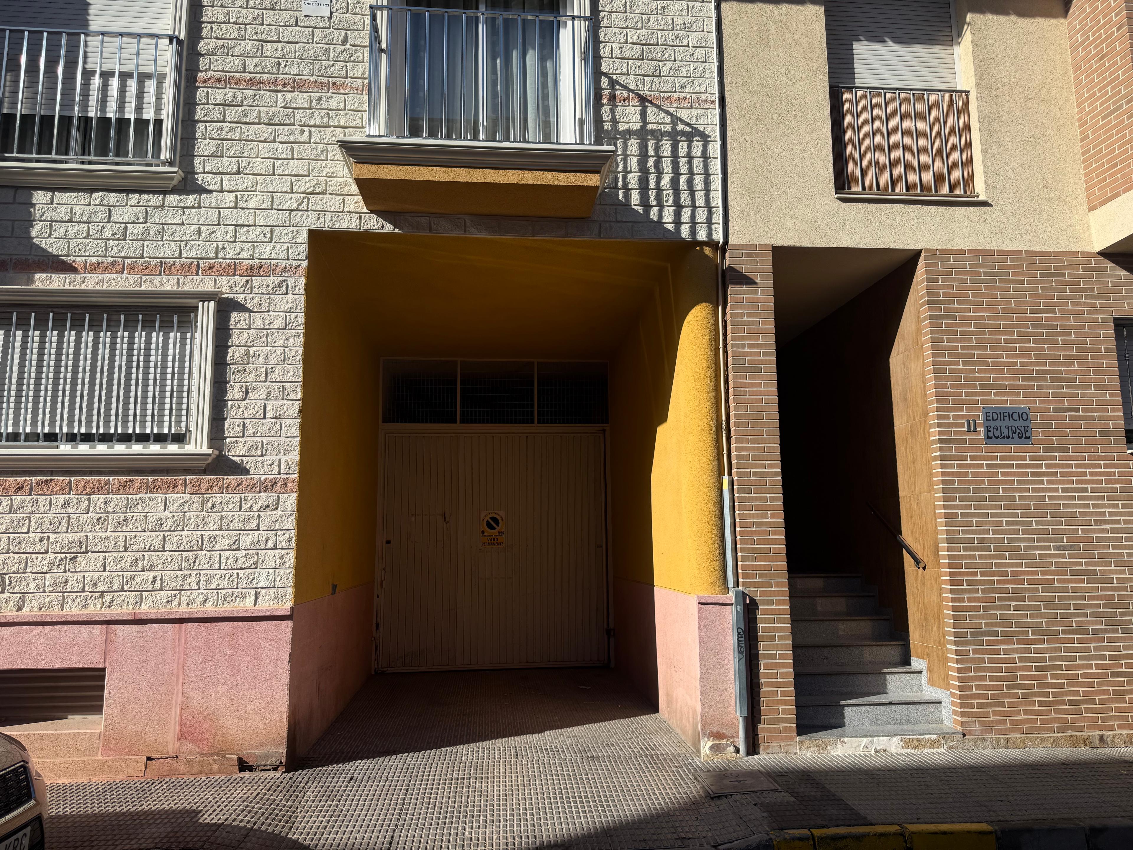 Garage en Venta en C. Gregorio de la Rosa - 7