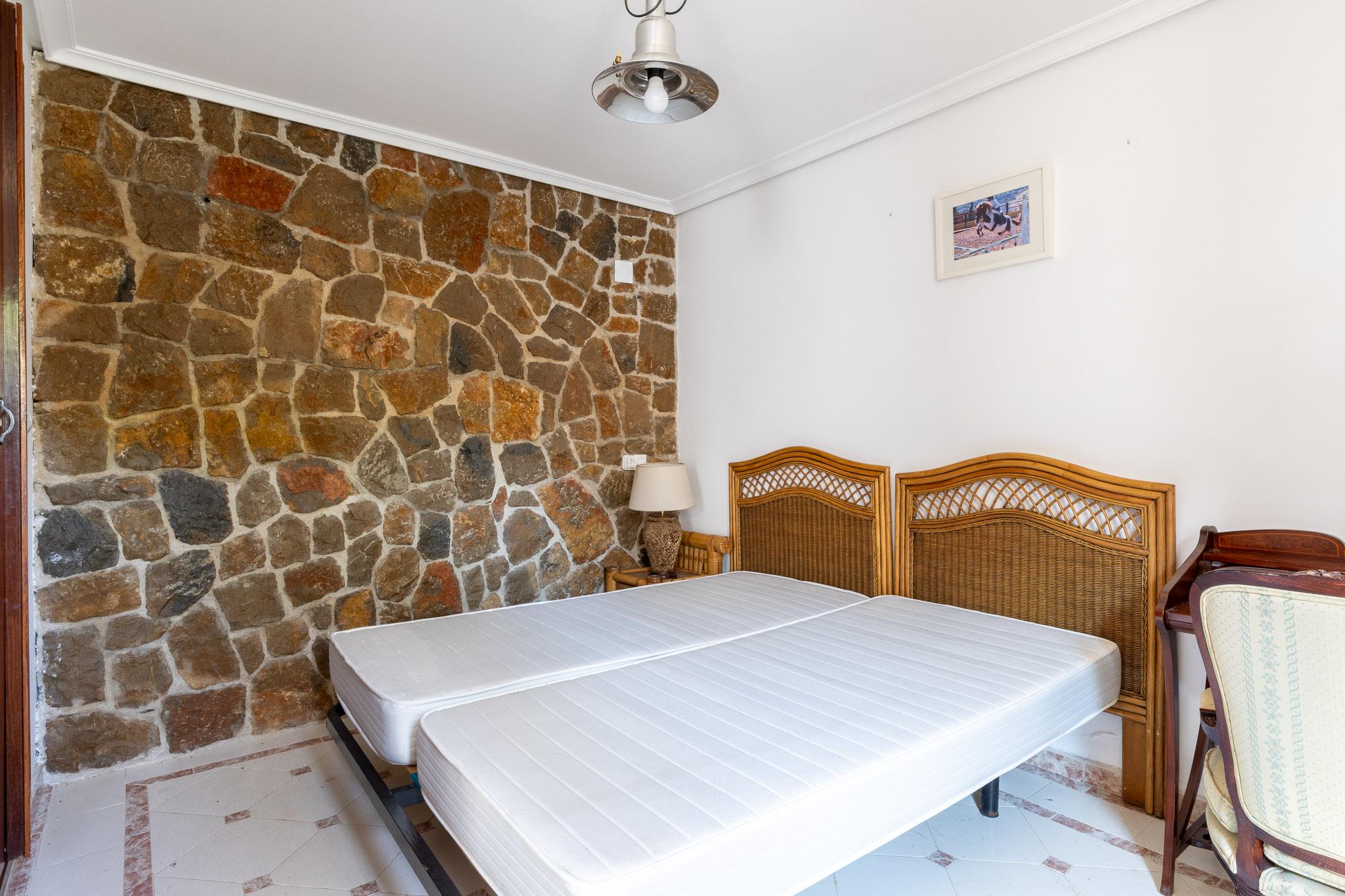 Casa Rural en Venta en Passeig la Xara - 41