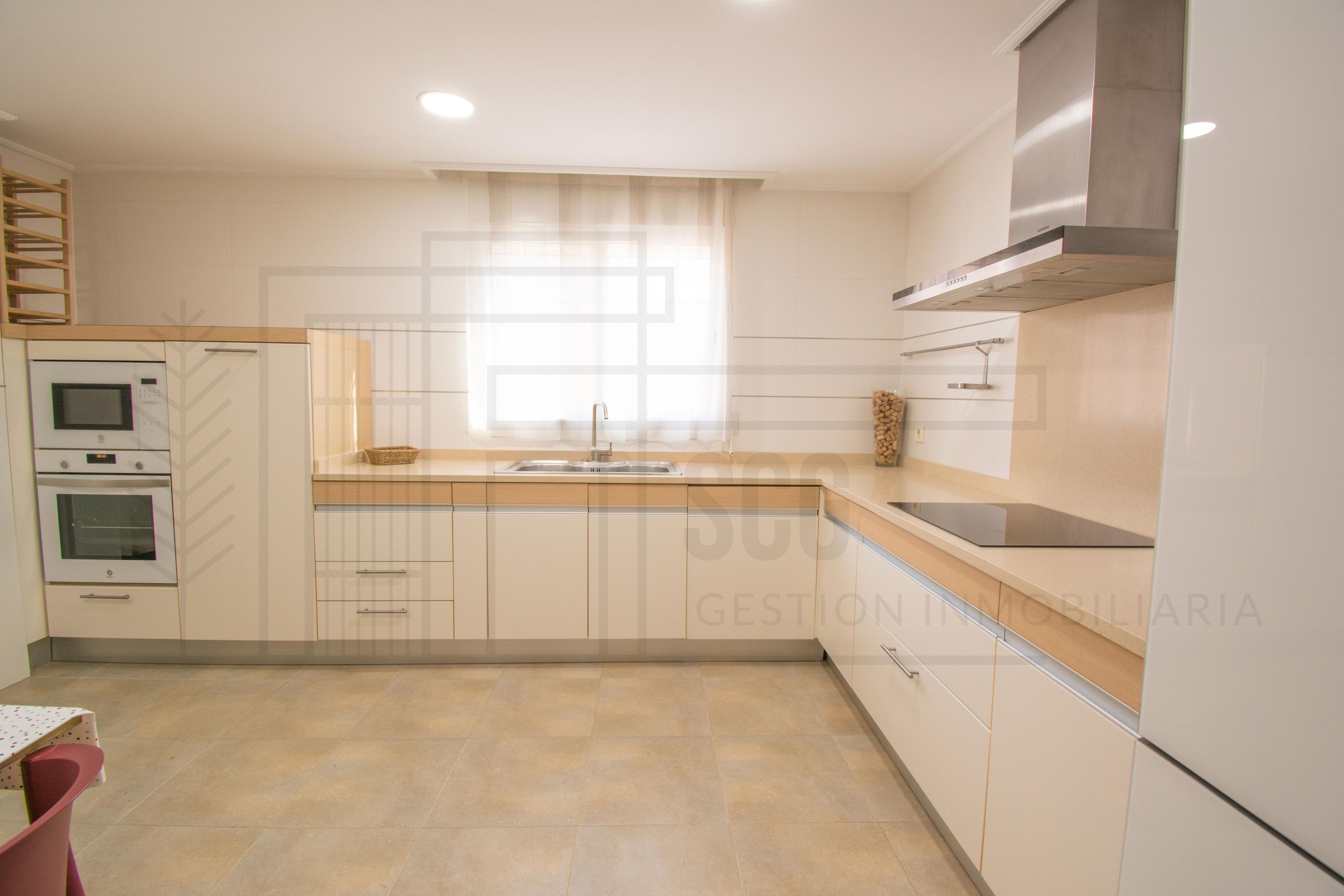 Adosado  en Alquiler - Carrer Francesc González, Benifaio - 6