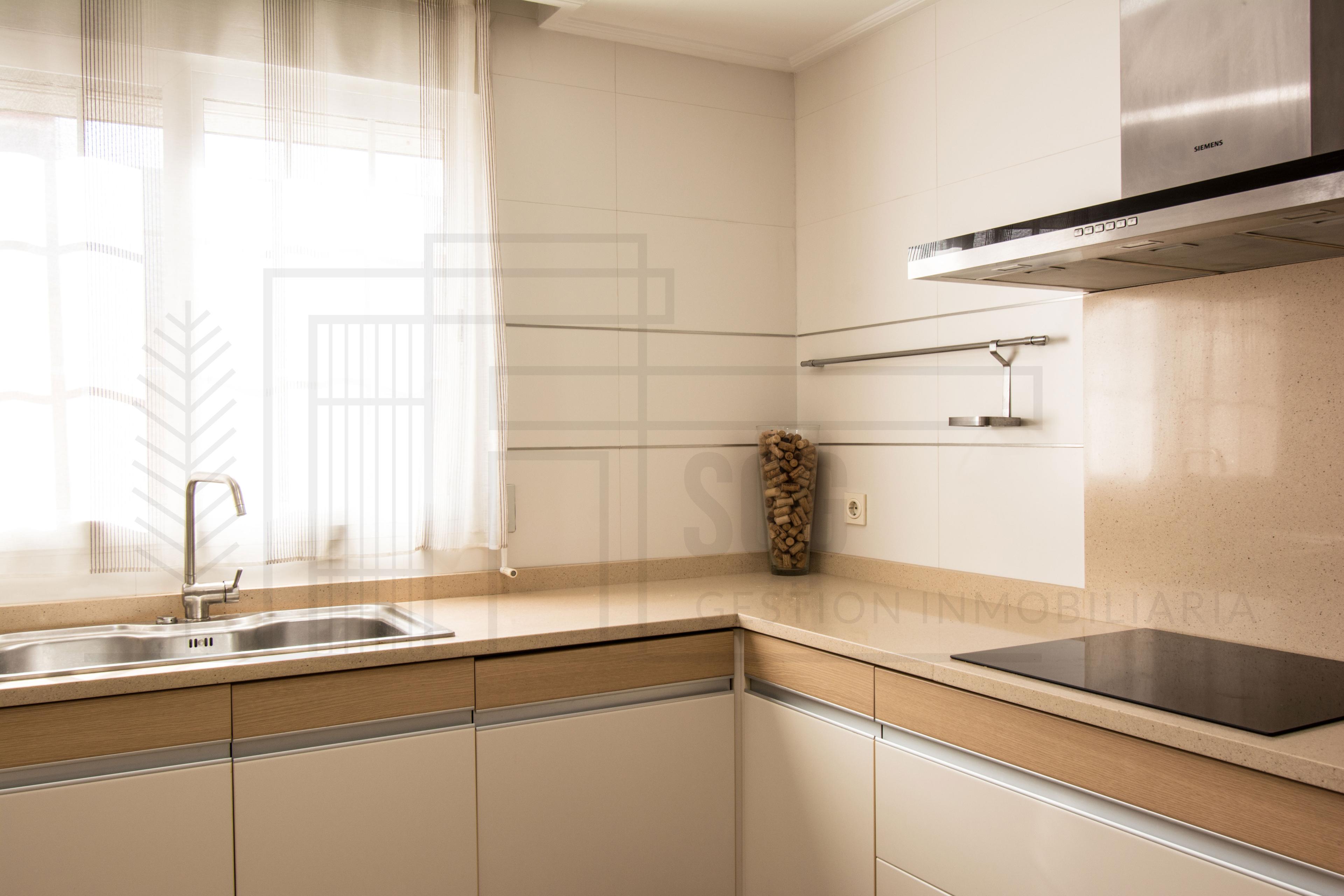 Adosado  en Alquiler - Carrer Francesc González, Benifaio - 5