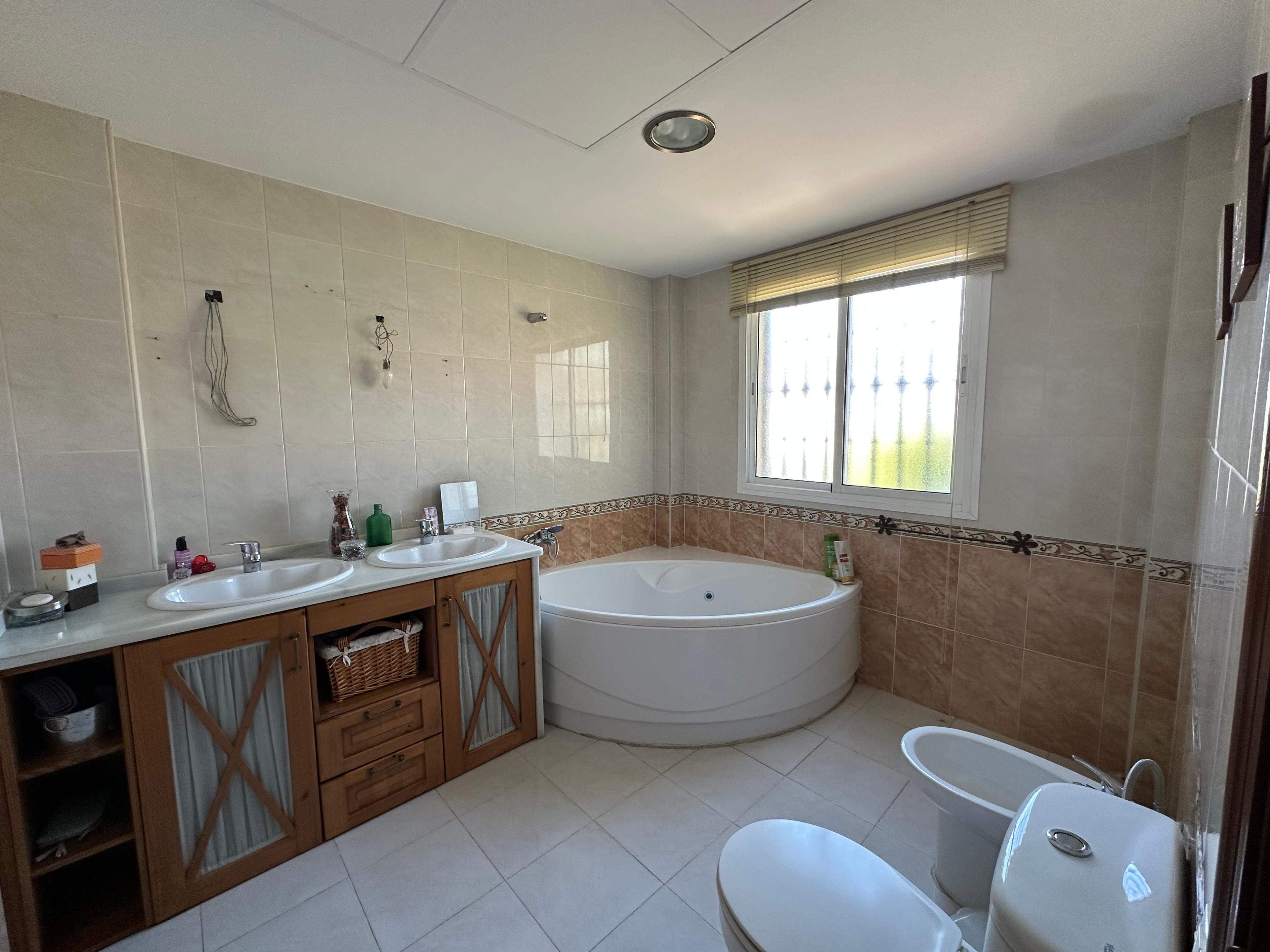 Casa en Venta en Spain - 3