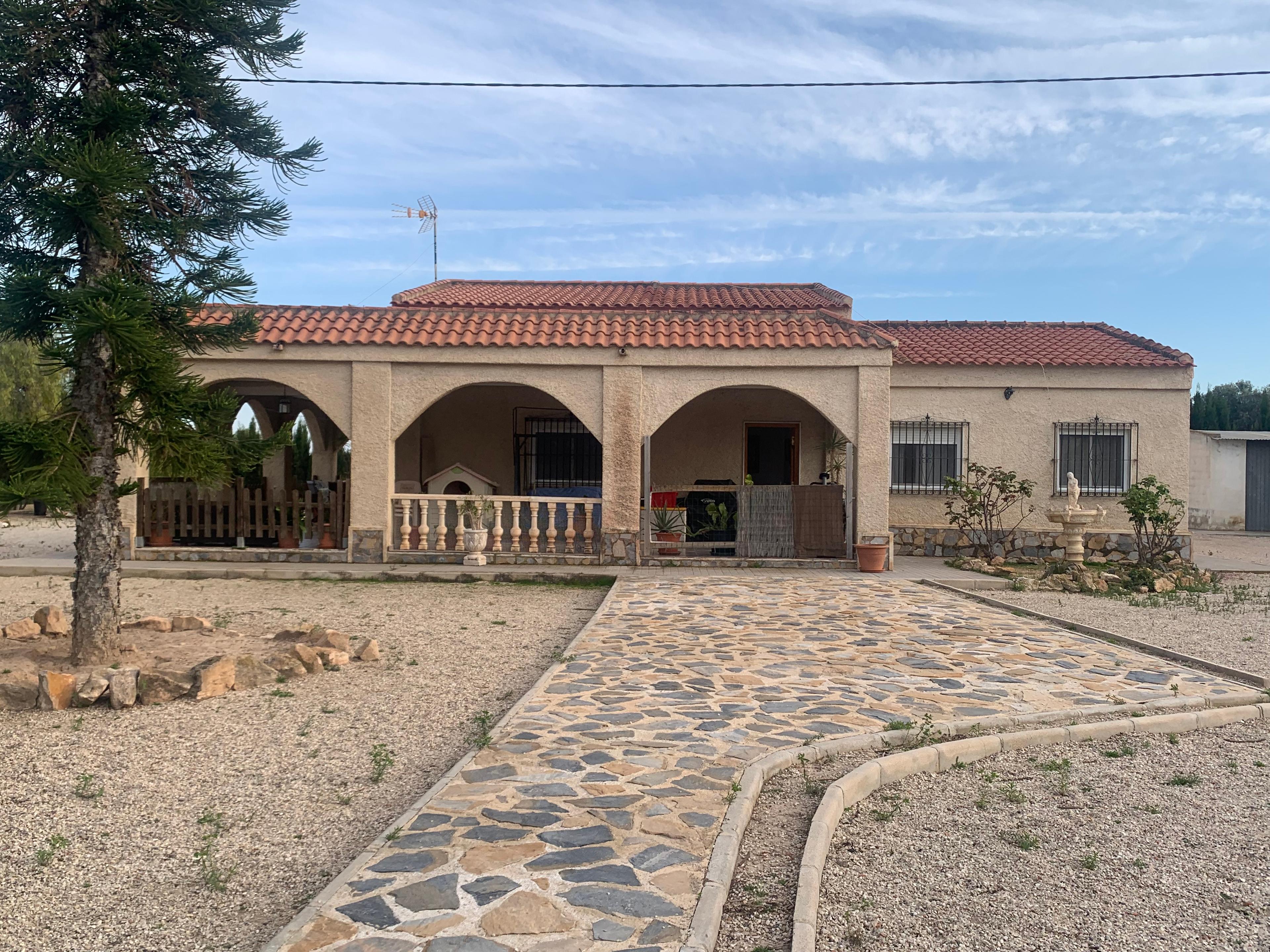 Casa en Venta en - Alicante  - 1