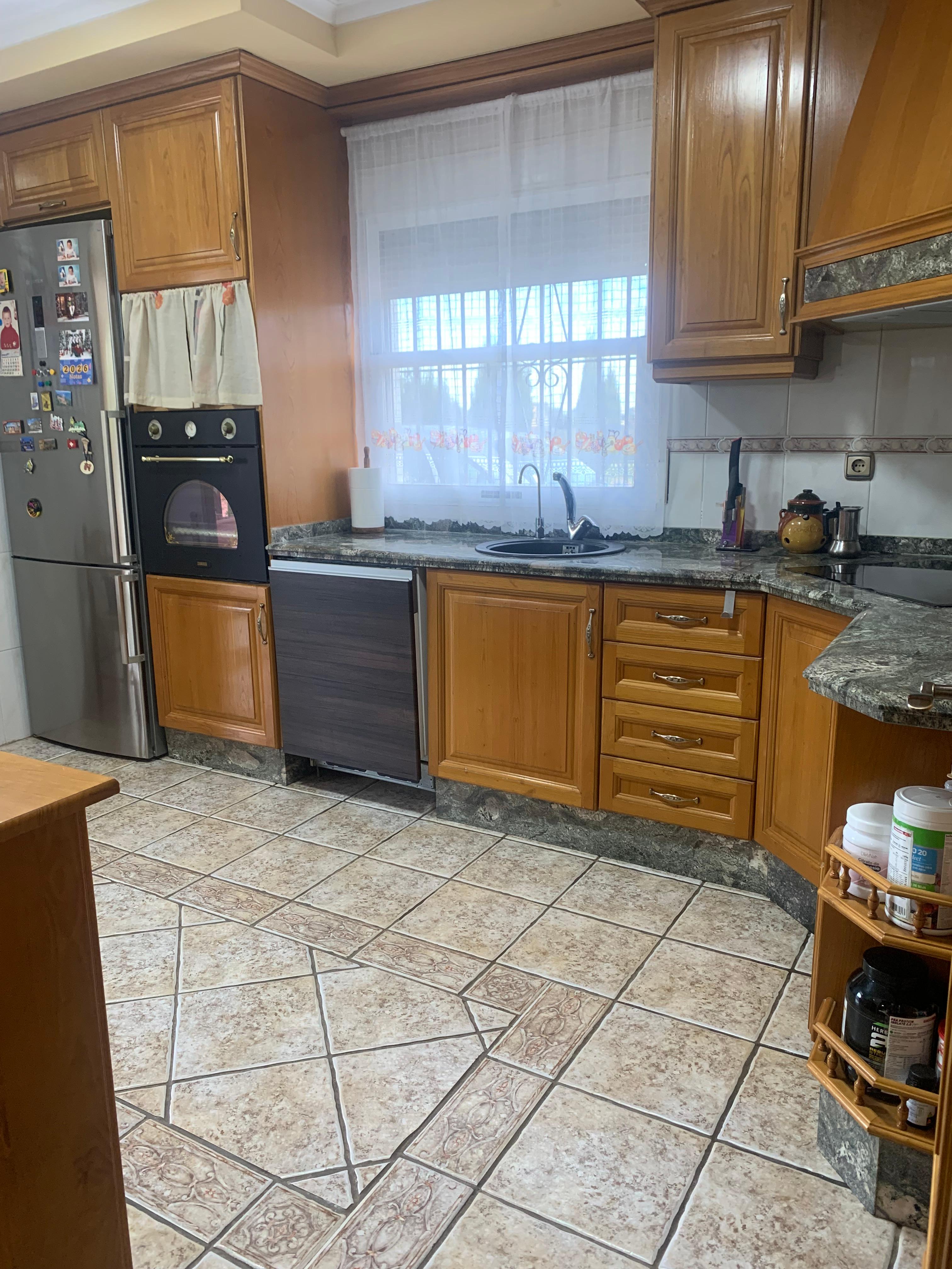 Casa en Venta en - Alicante  - 5