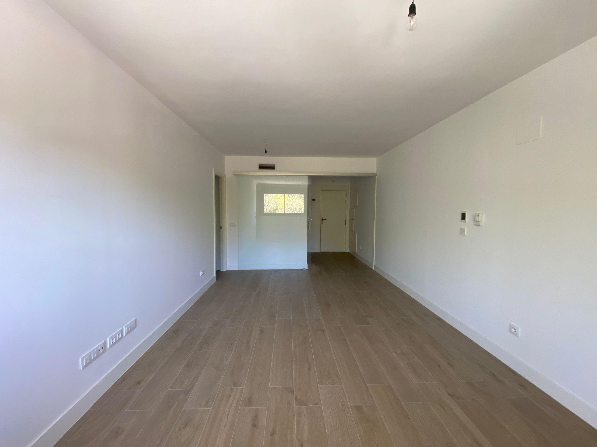 Piso en Venta en P.º de la Virgen del Puerto - 5