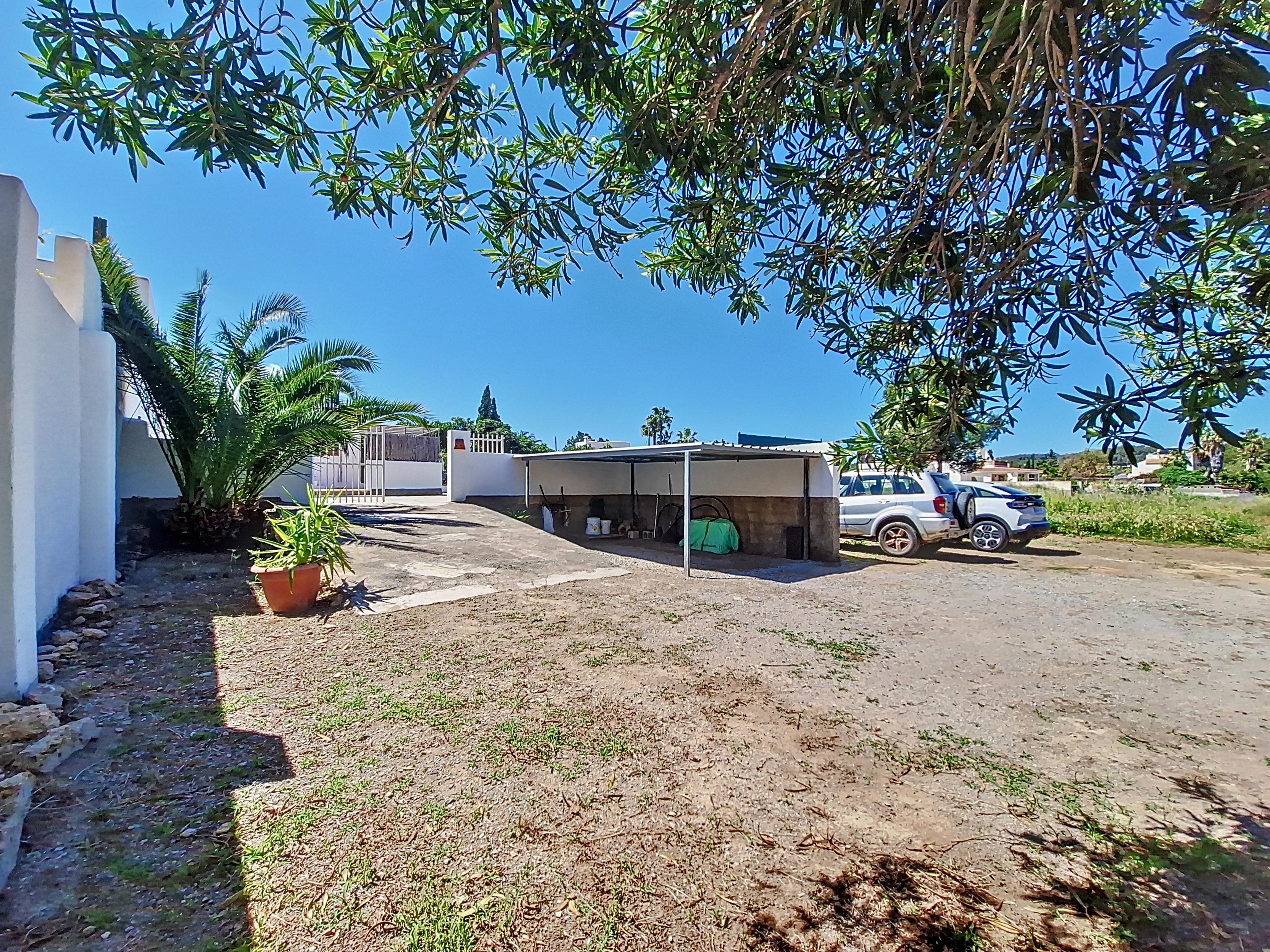 Casa Rústica en Venta en Spain - 2