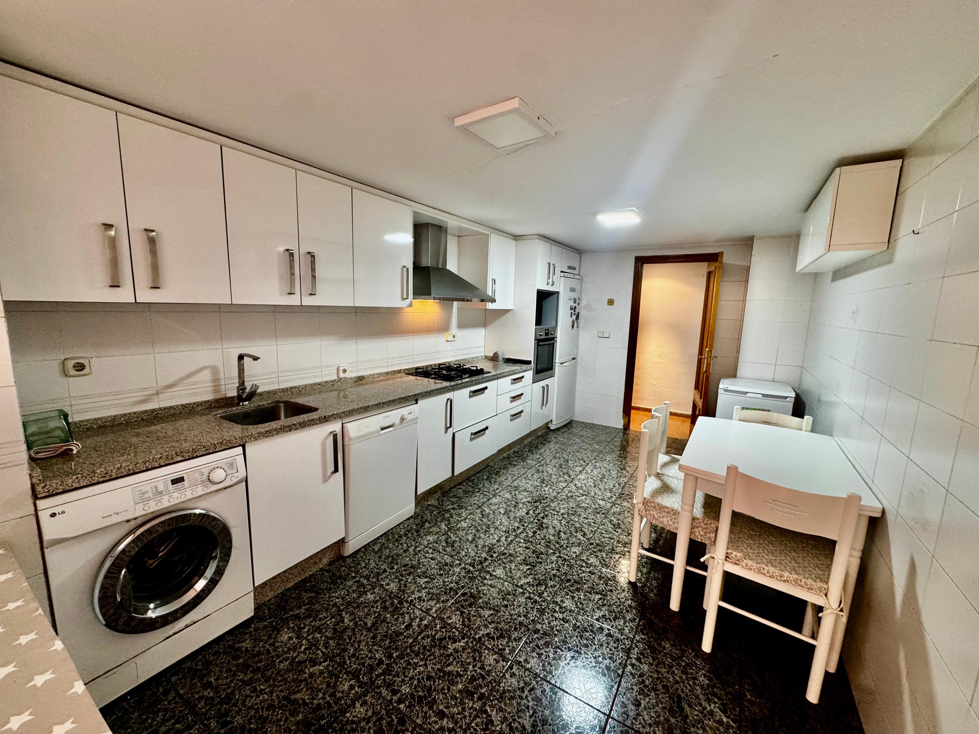 Piso en Venta en Spain - 8