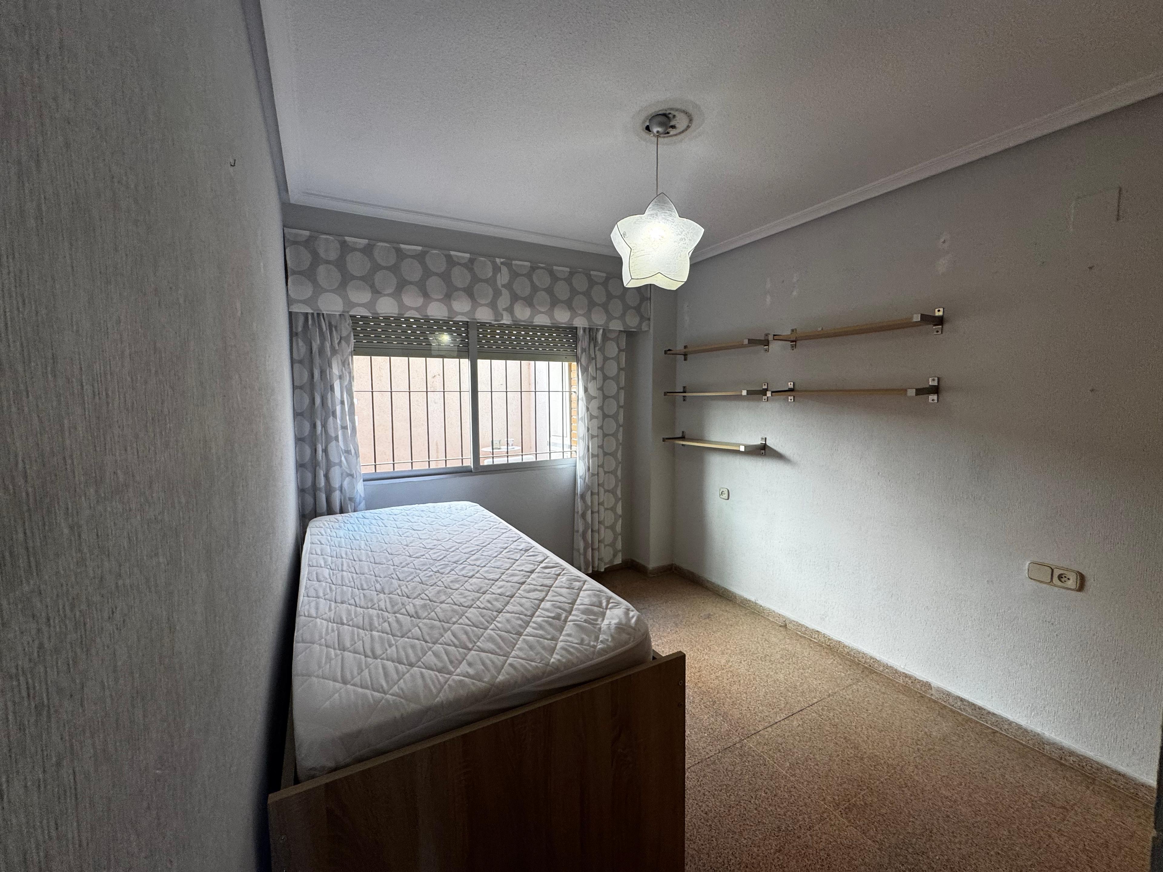 Piso en Venta en Spain - 13