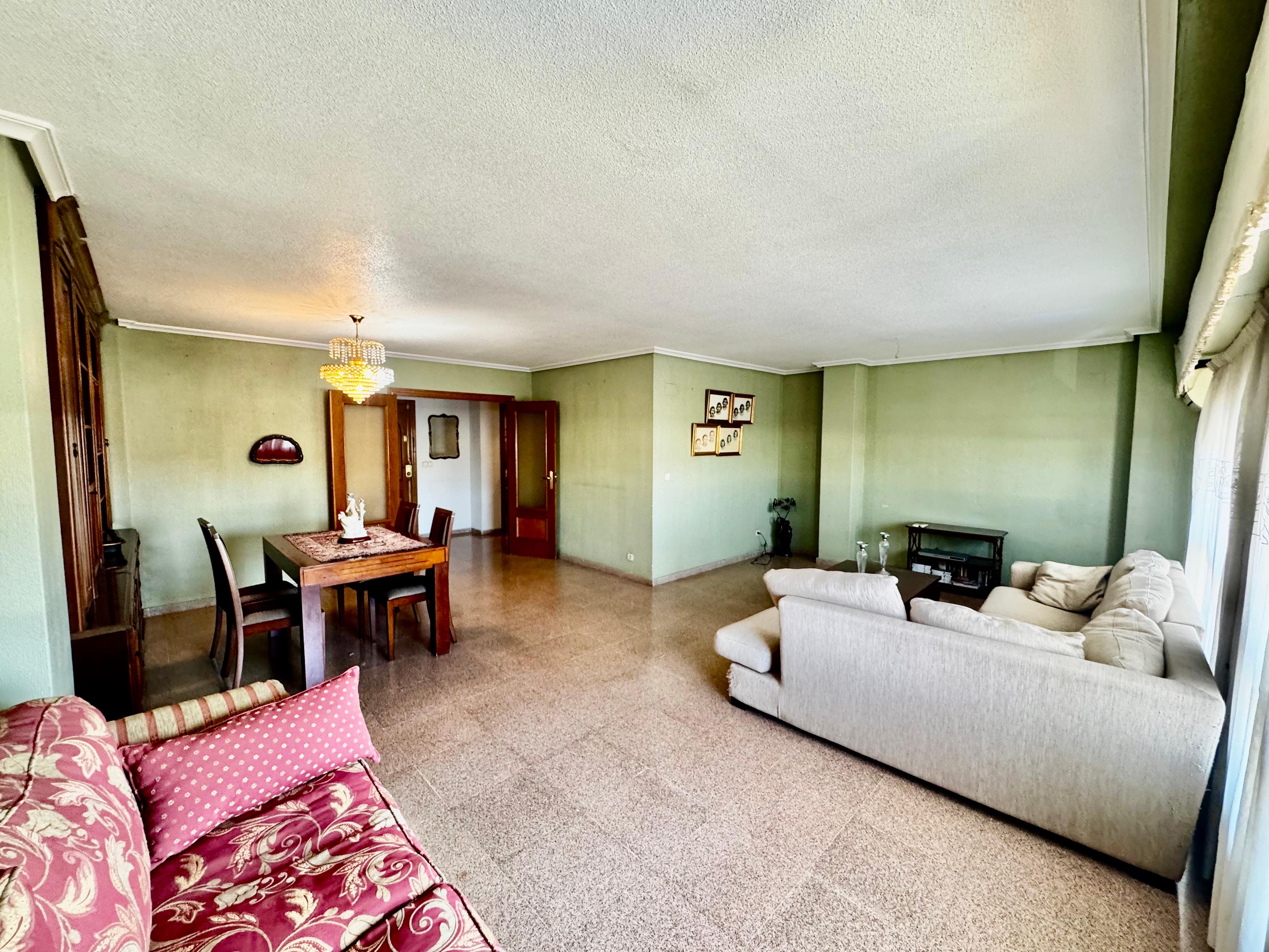 Piso en Venta en Spain - 2