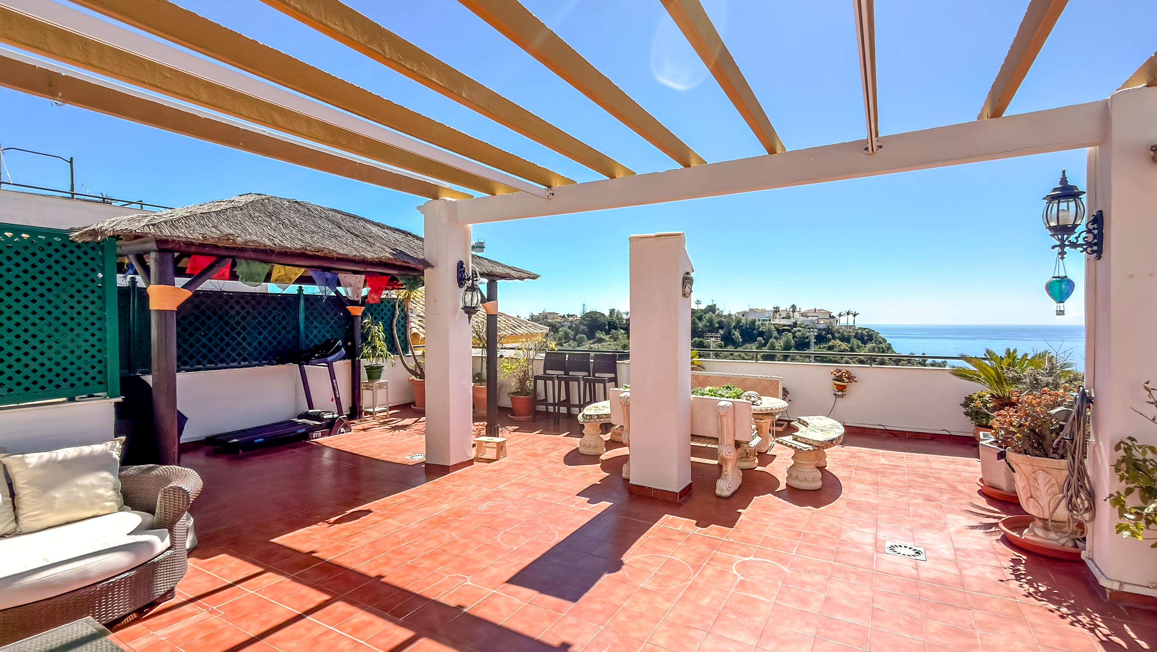 Piso en Venta en Av. Retamar - 2