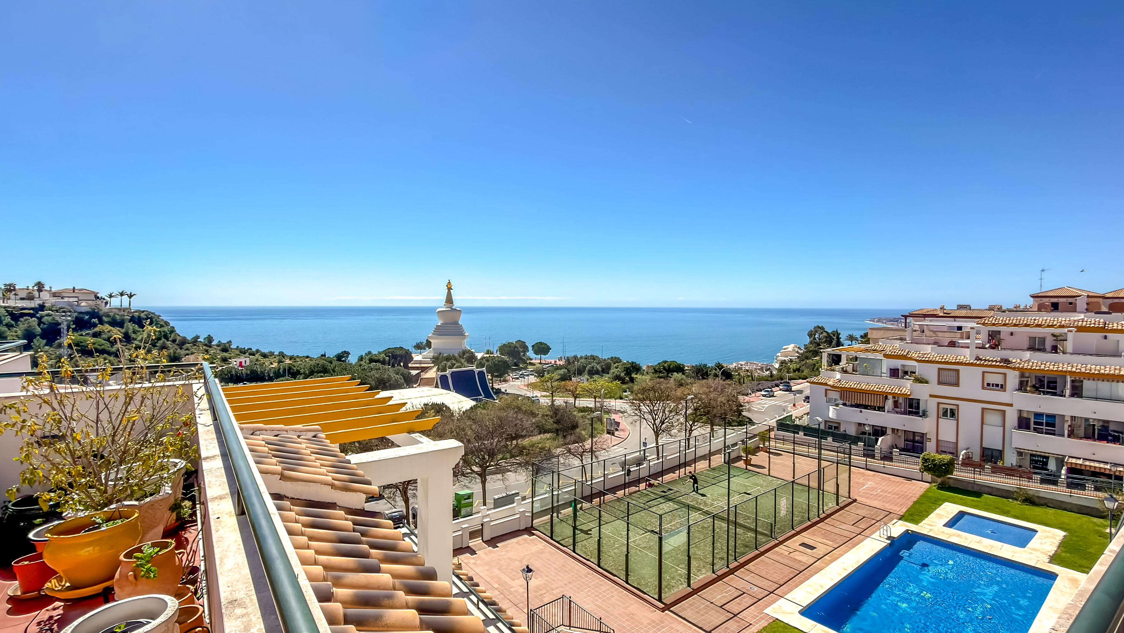 Piso en Venta en Av. Retamar - 23