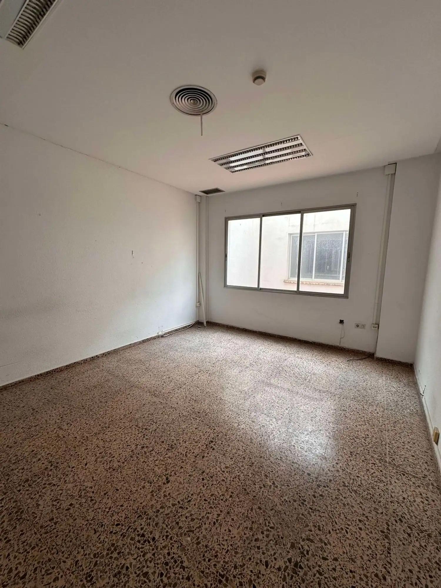 Local en Venta - Carrer del Regne de València, Moncada - 8