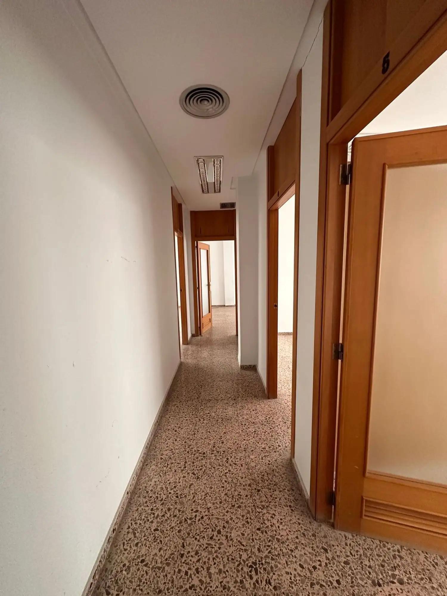 Local en Venta - Carrer del Regne de València, Moncada - 13