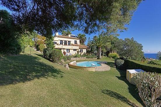 Villa en Venta en C. Sarasate - 7