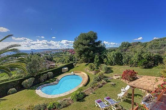 Villa en Venta en C. Sarasate - 6