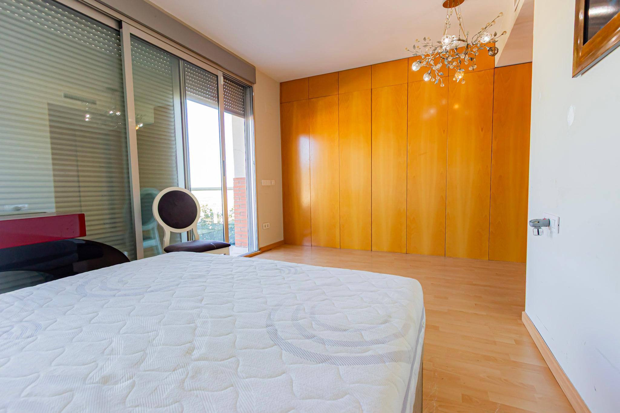 Casa en Venta en C. Río Ebro - 24