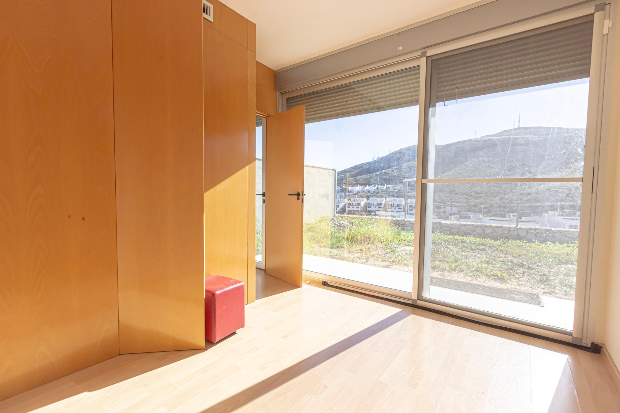 Casa en Venta en C. Río Ebro - 30