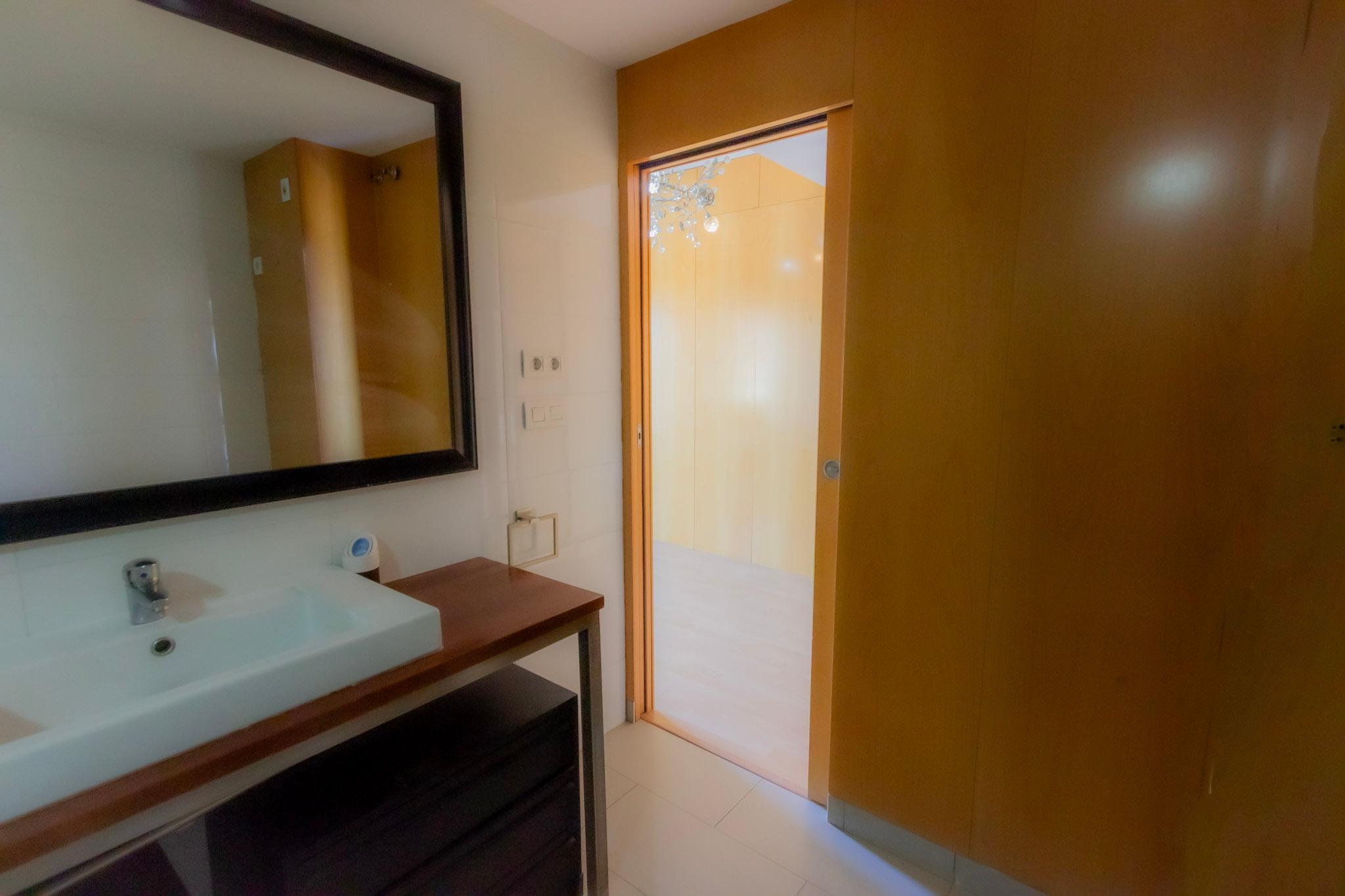 Casa en Venta en C. Río Ebro - 37