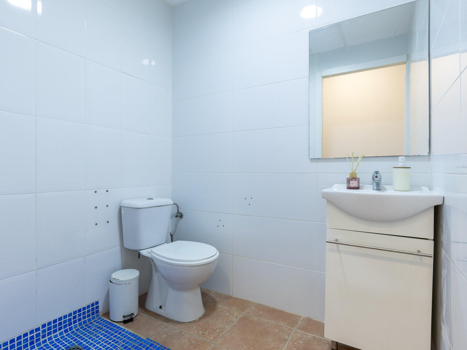 Local en Alquiler en Carrer de Cavite 71 - 21