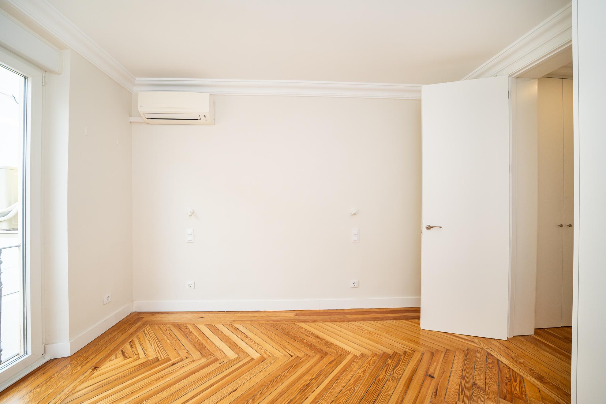 Piso en Alquiler en Calle de Lagasca - 19