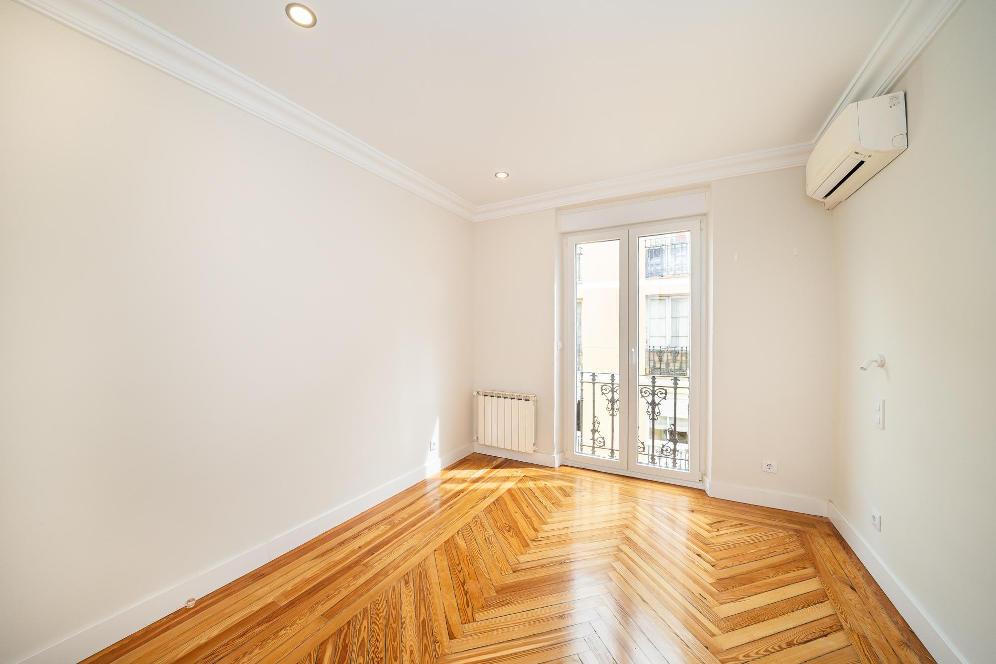 Piso en Alquiler en Calle de Lagasca - 32