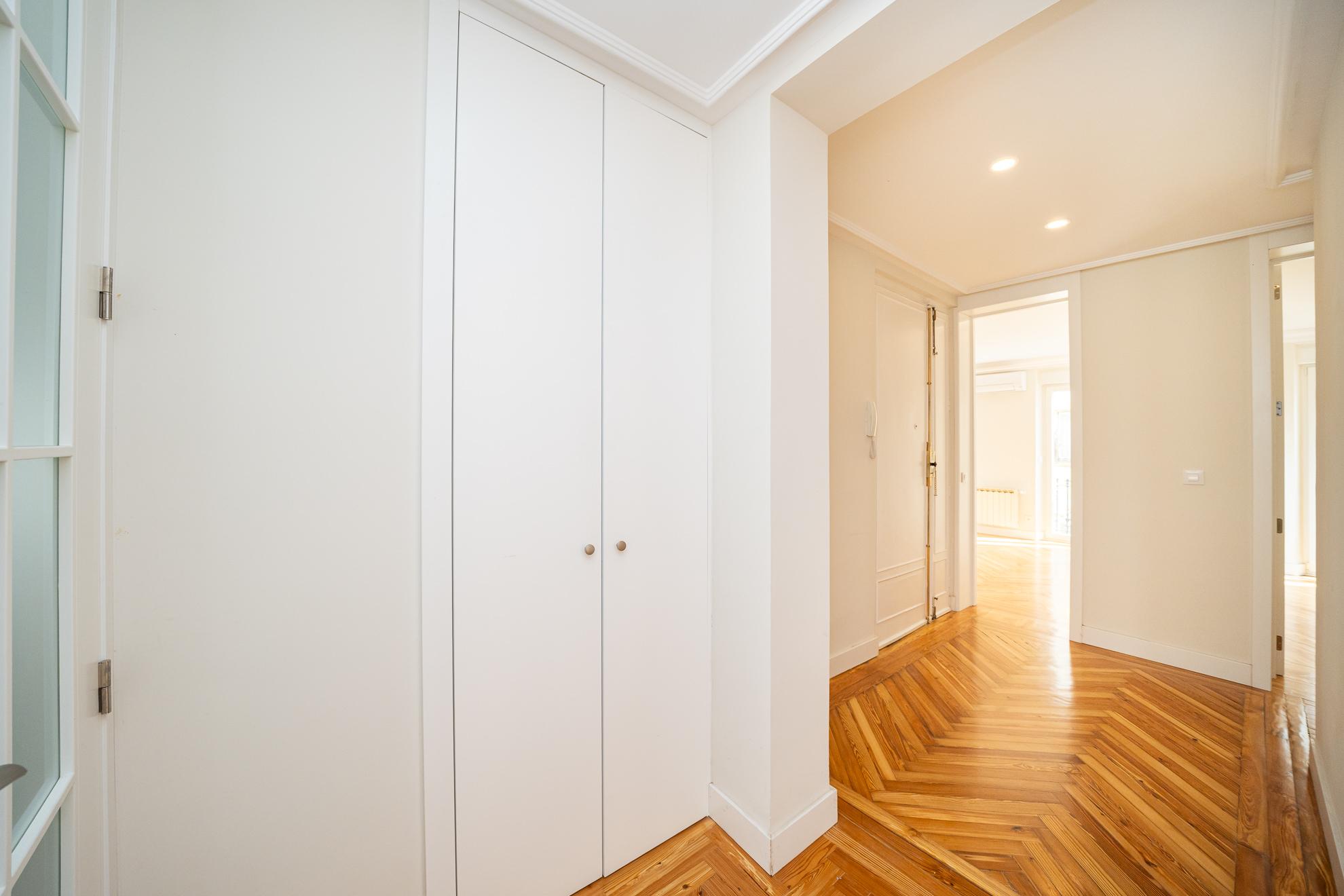 Piso en Alquiler en Calle de Lagasca - 35