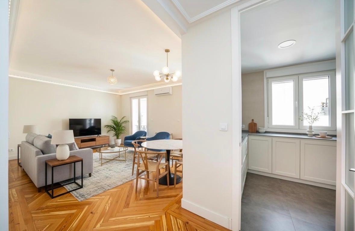 Piso en Alquiler en Calle de Lagasca - 57