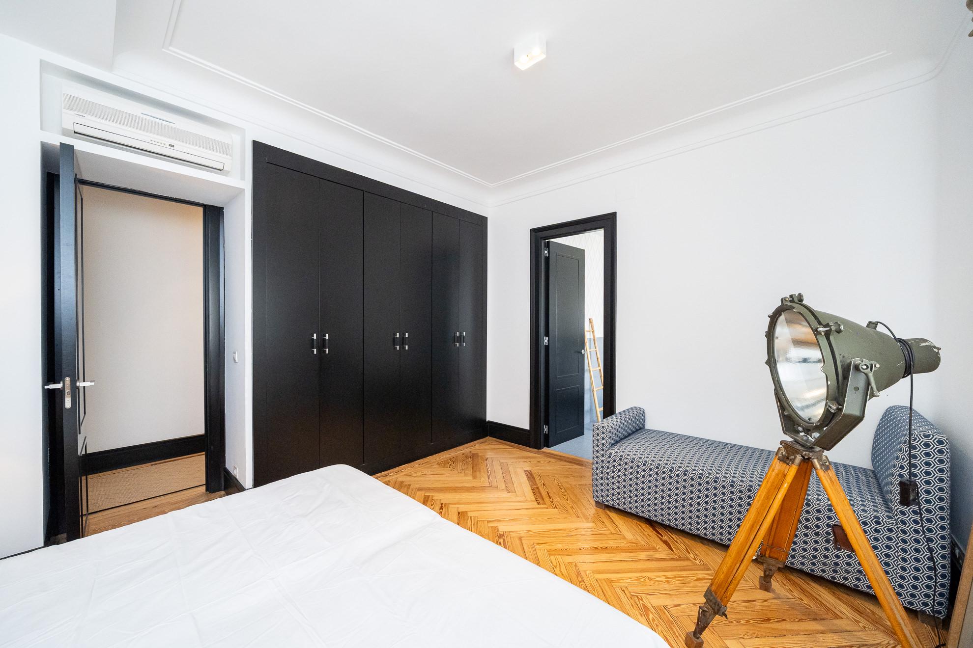 Piso en Alquiler en Calle de los Hermanos Bécquer - 30