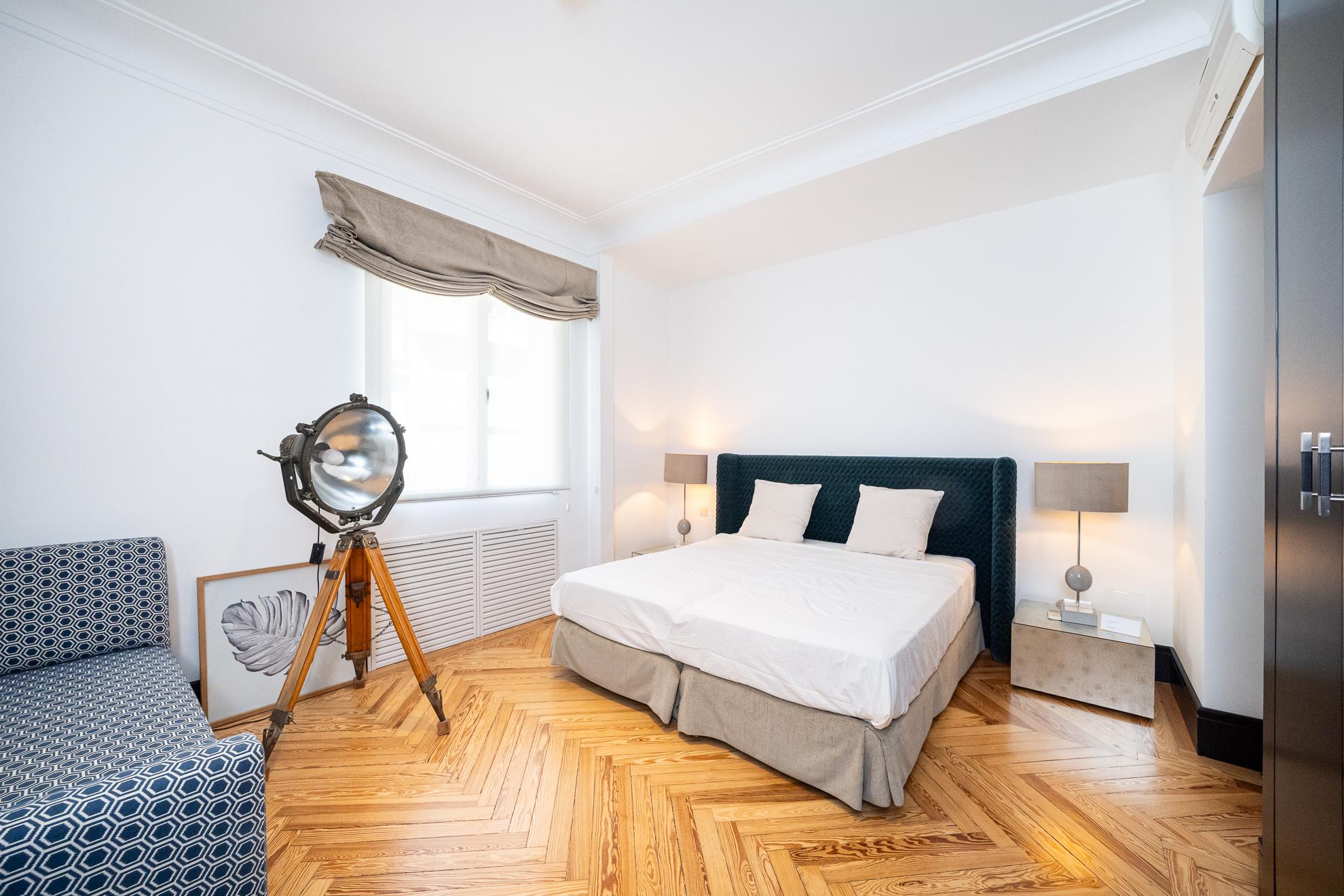 Piso en Alquiler en Calle de los Hermanos Bécquer - 44