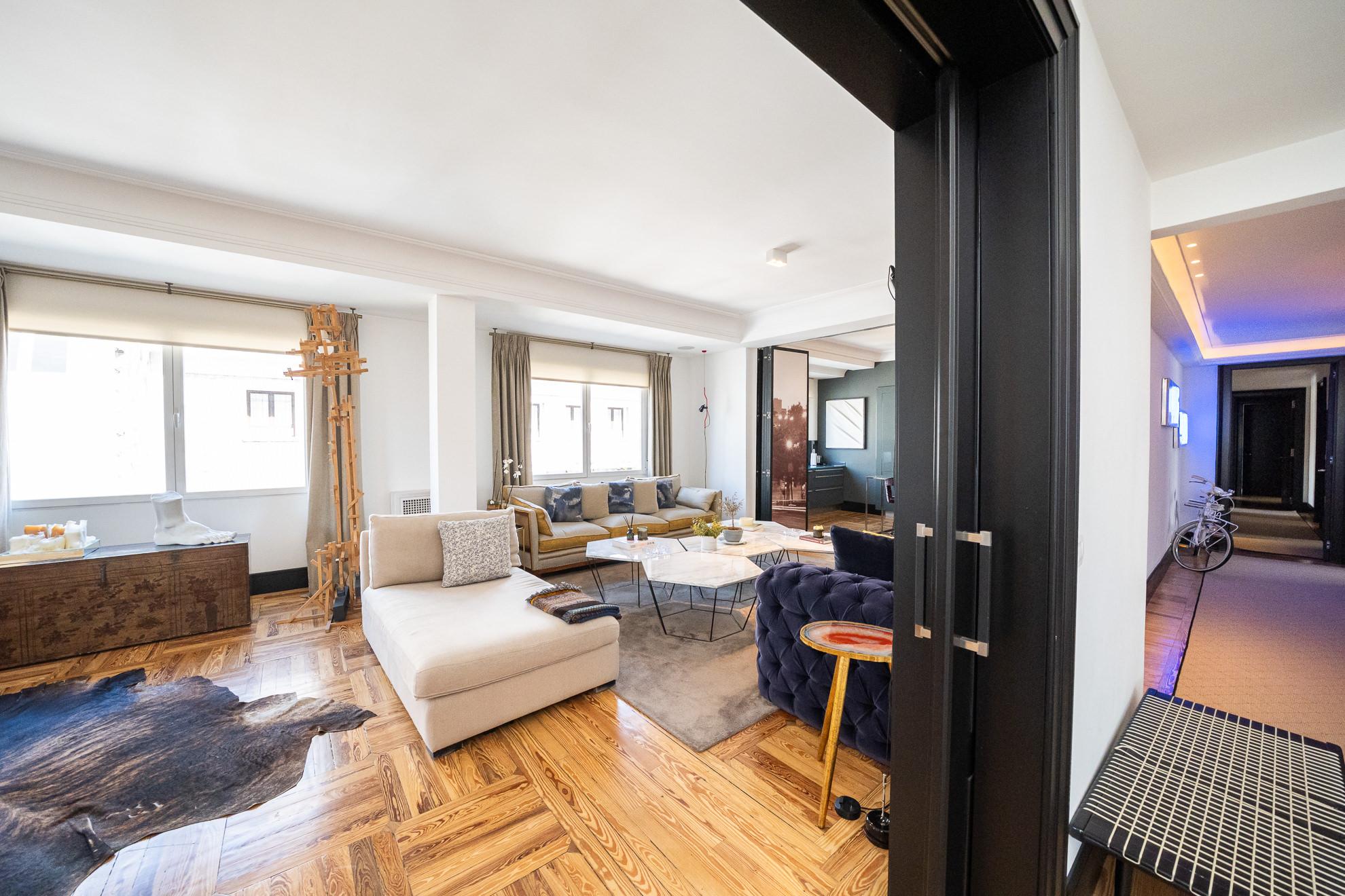 Piso en Alquiler en Calle de los Hermanos Bécquer - 45