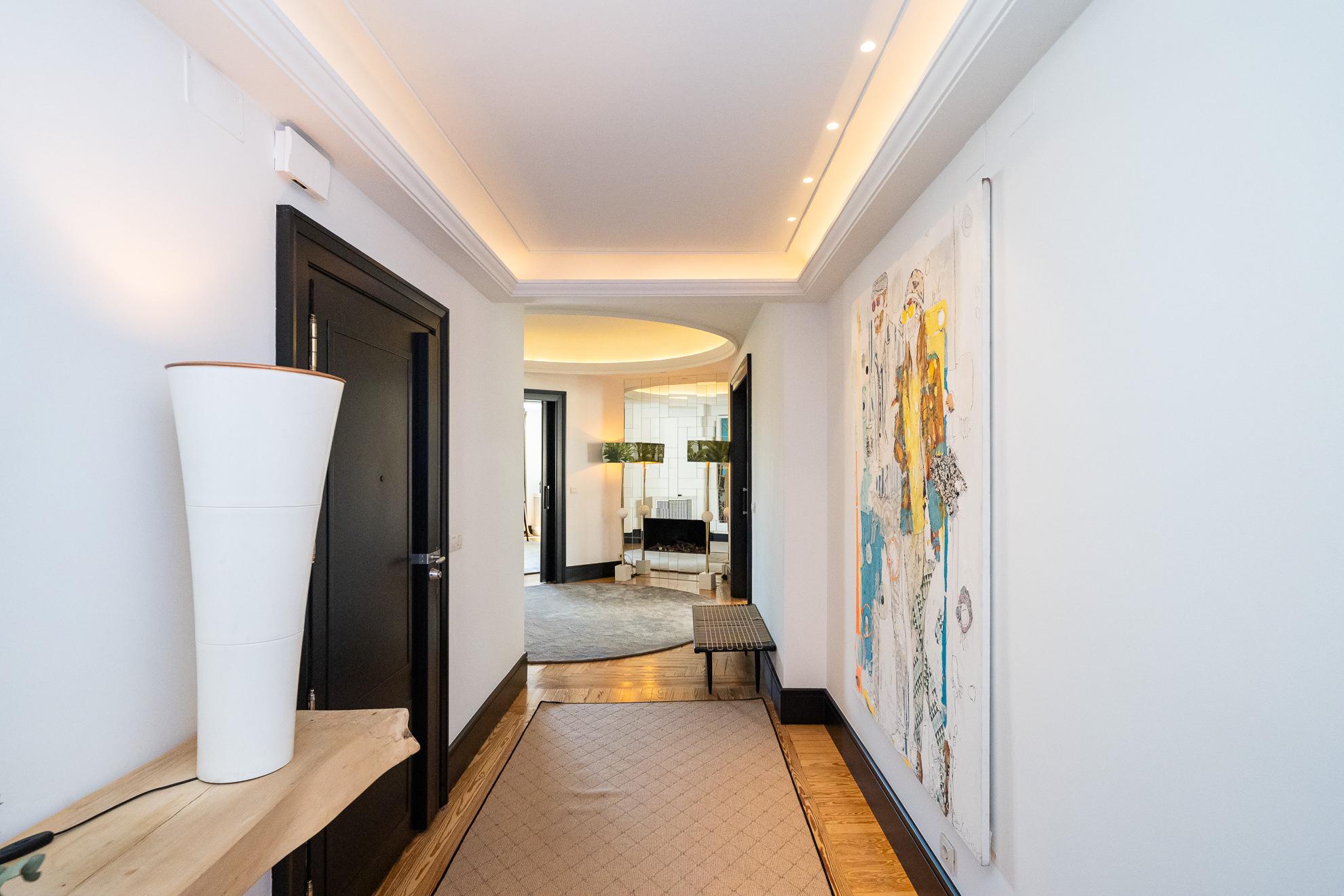 Piso en Alquiler en Calle de los Hermanos Bécquer - 68