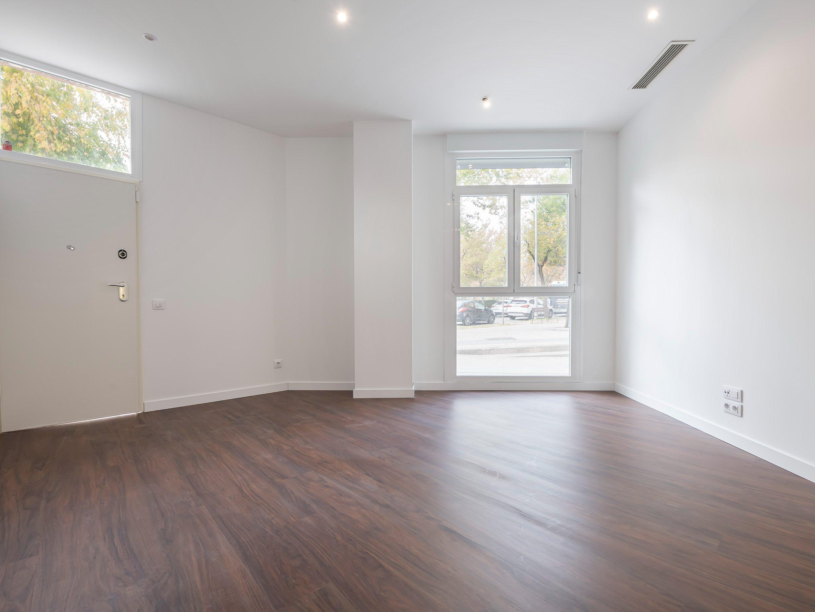 Piso en Venta en Calle Pescara - 7