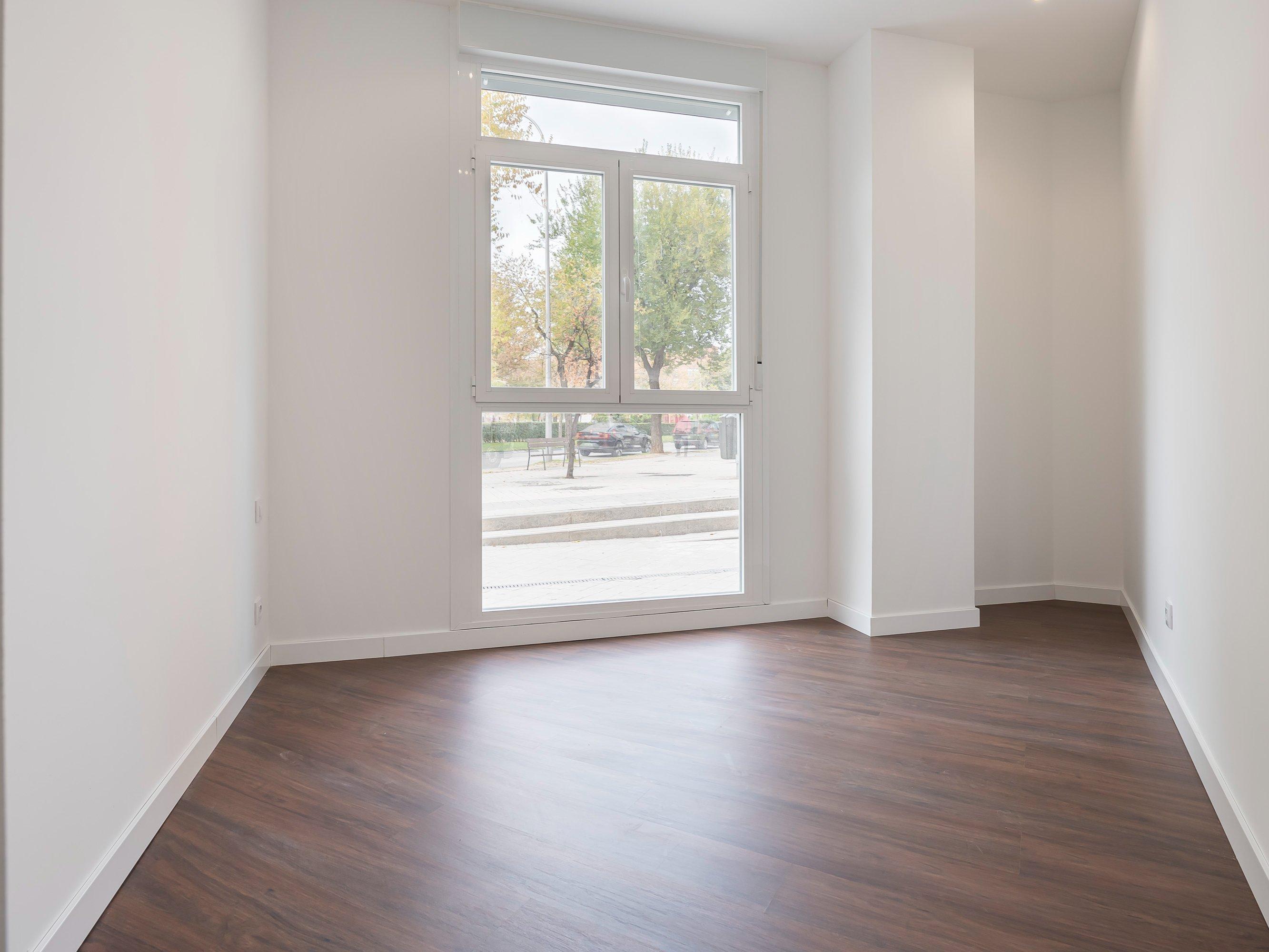 Piso en Venta en Calle Pescara - 21