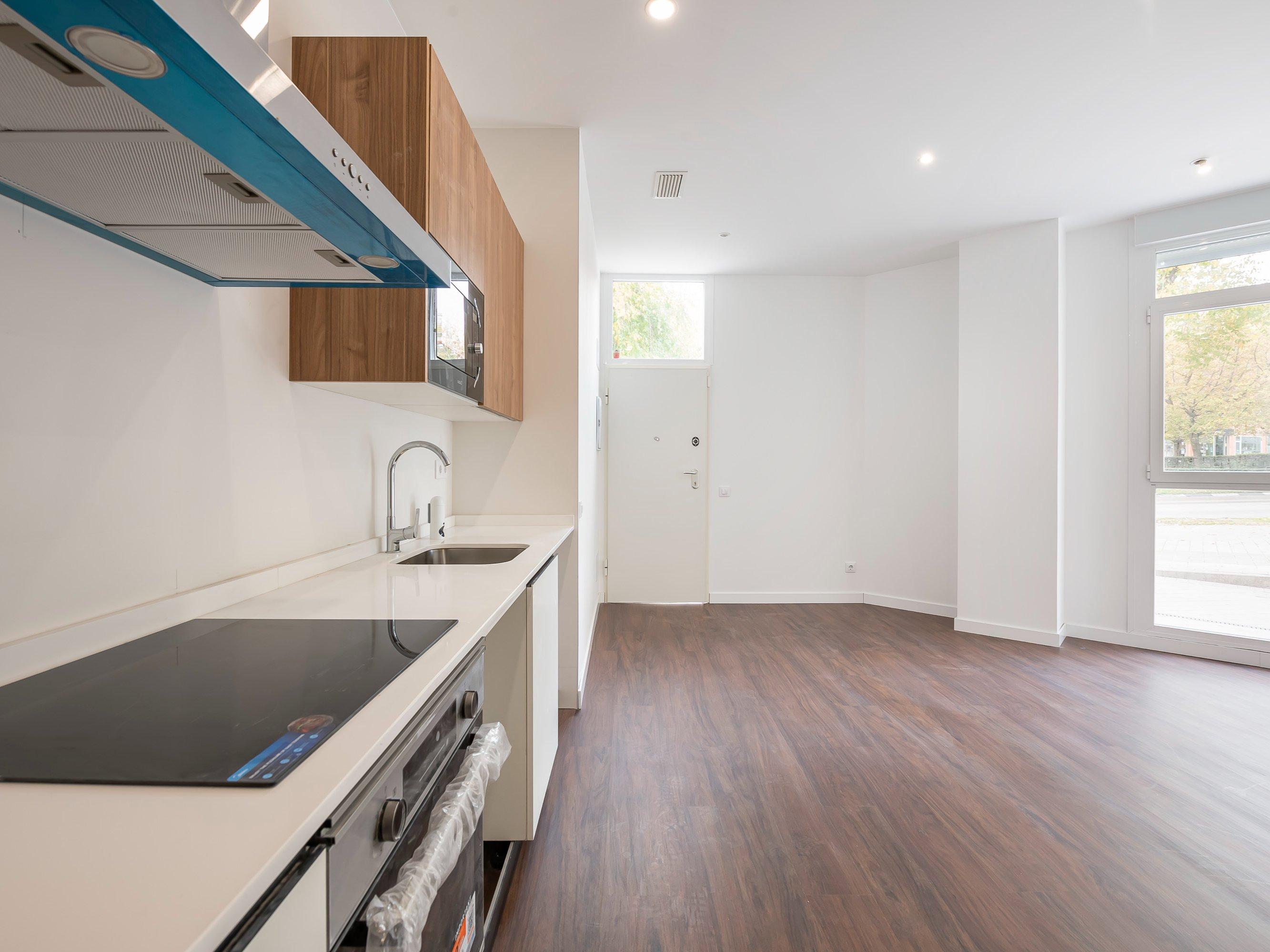 Piso en Venta en Calle Pescara - 12