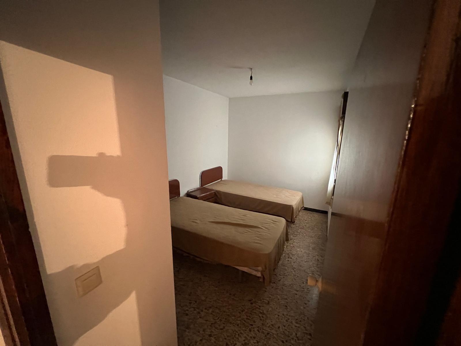 Piso en Venta en C. la Corredera - 7