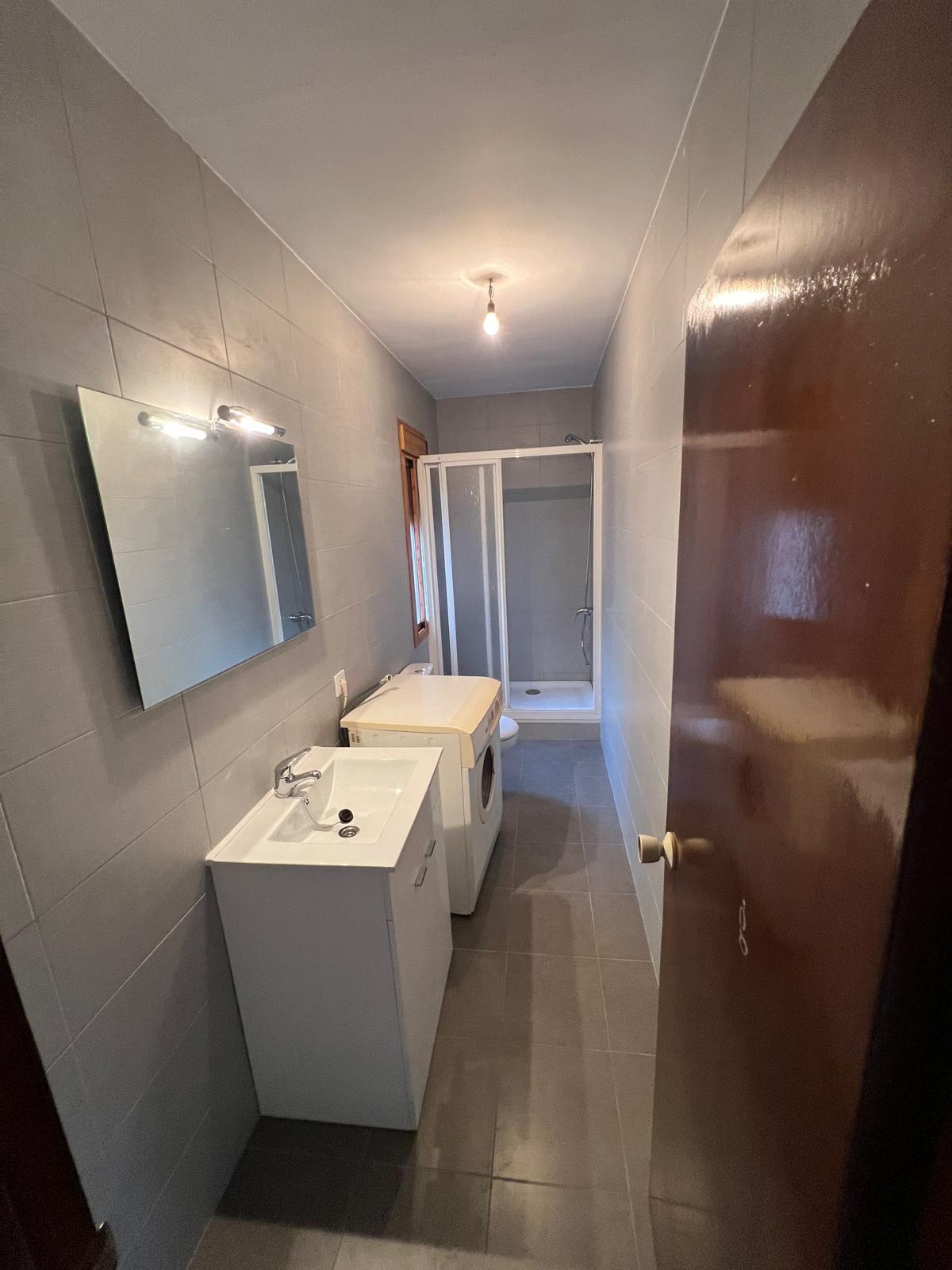 Piso en Venta en C. la Corredera - 8