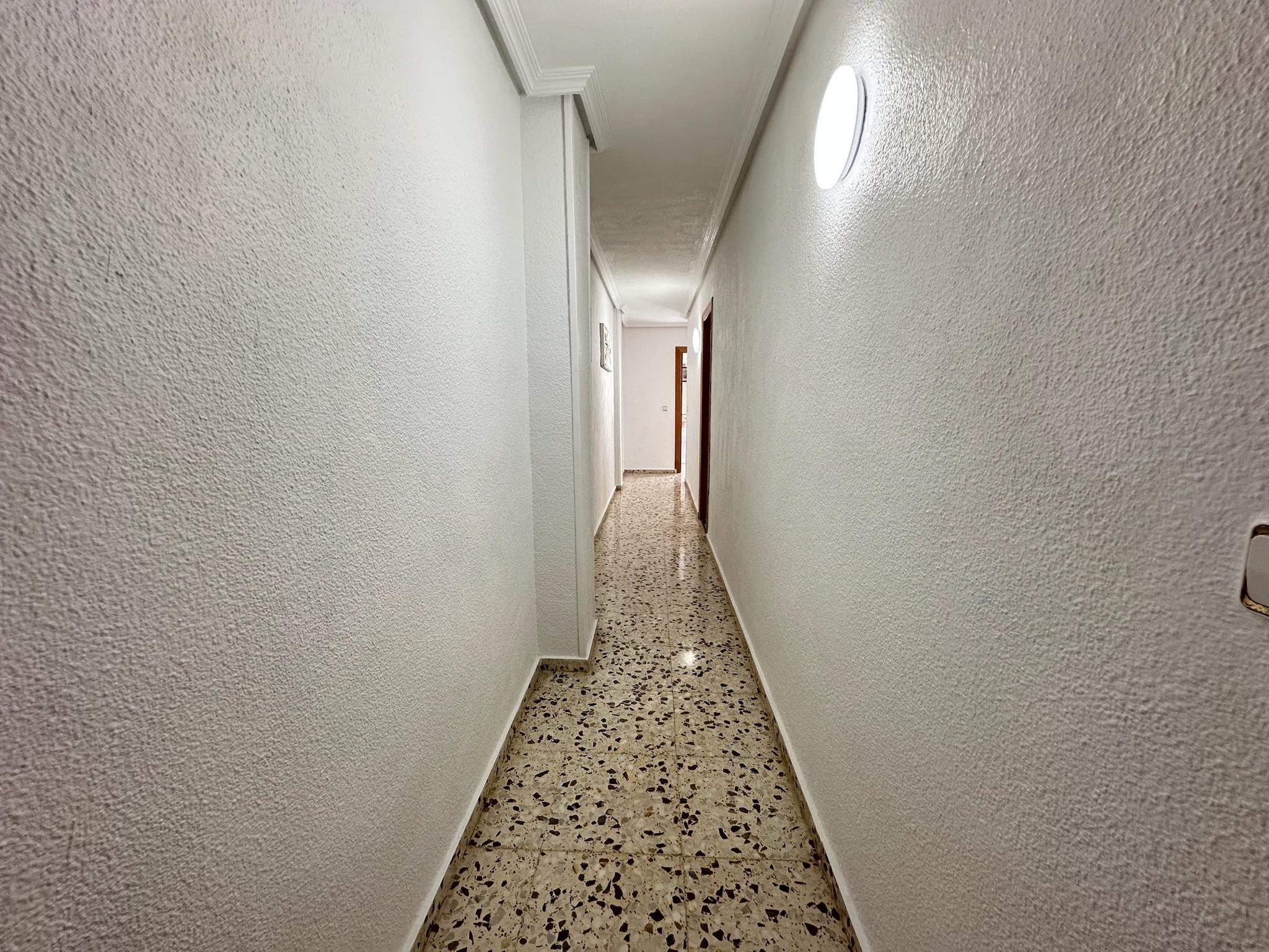 Piso en Venta en Calle de Fra Juan Tensa - 16