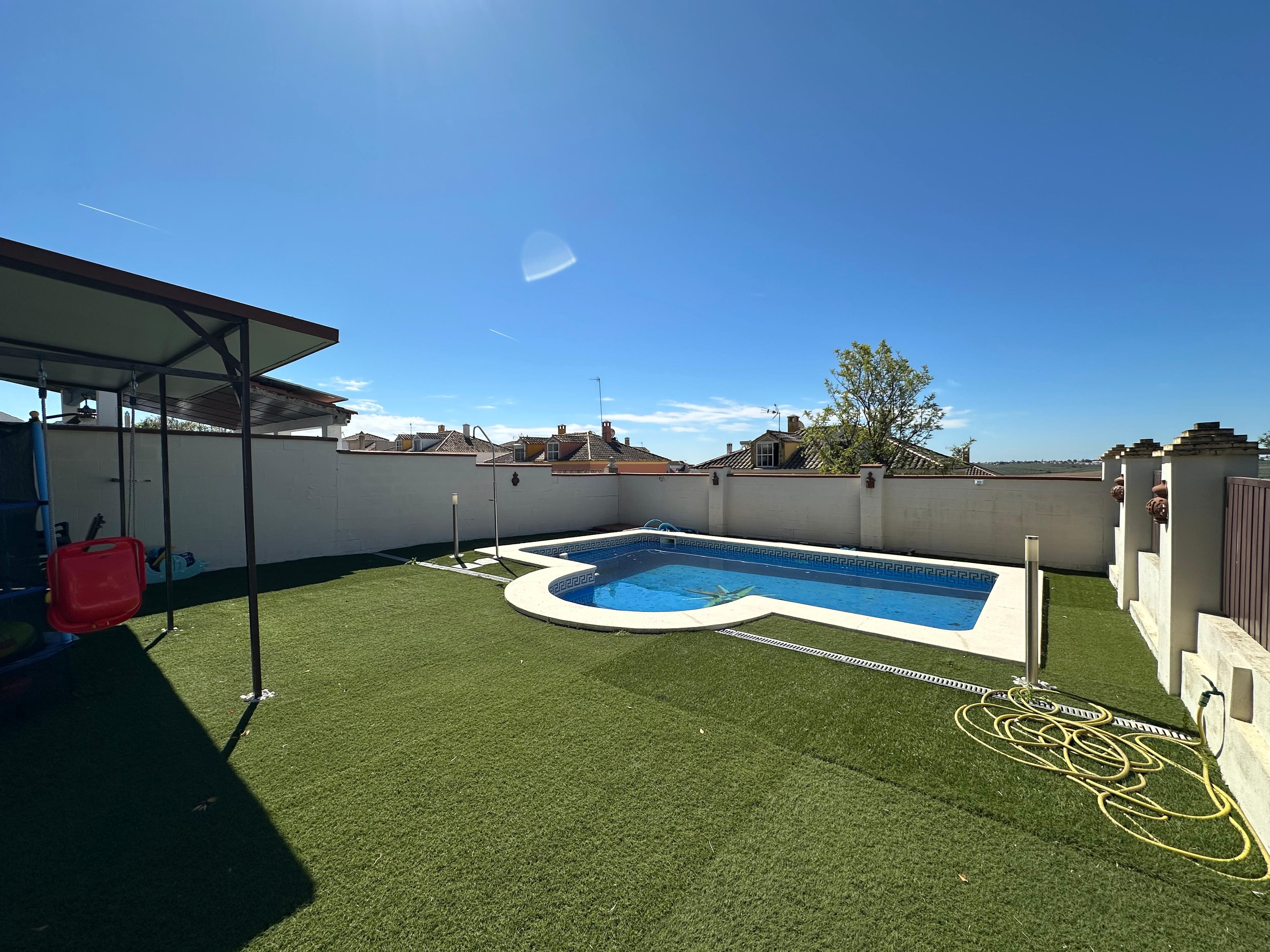 Casa Adosada en Venta en Spain - 7