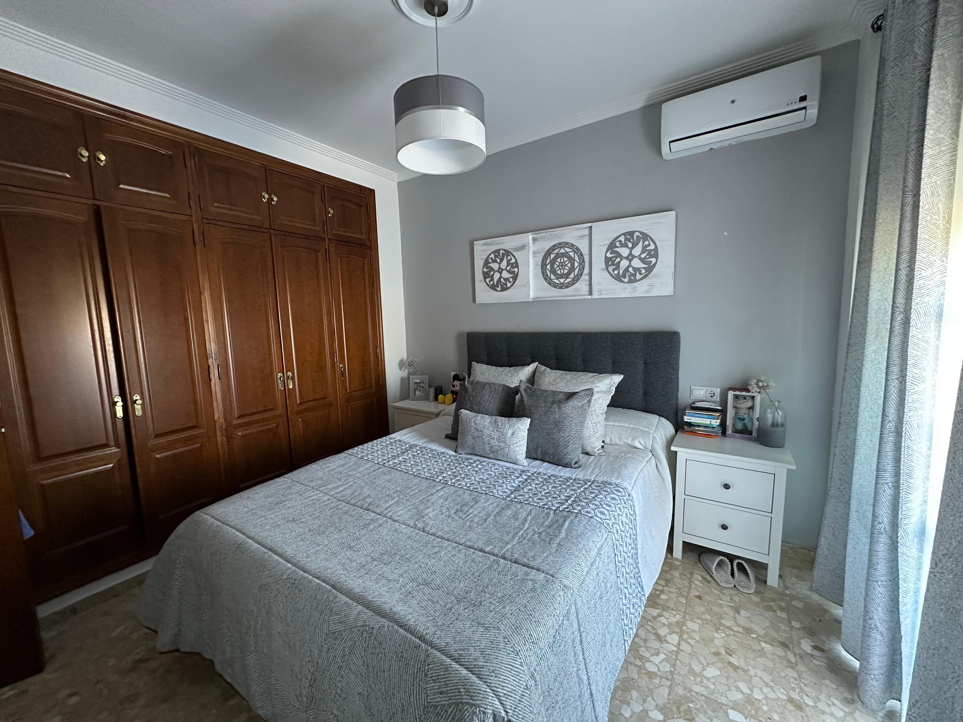 Casa Adosada en Venta en Spain - 28