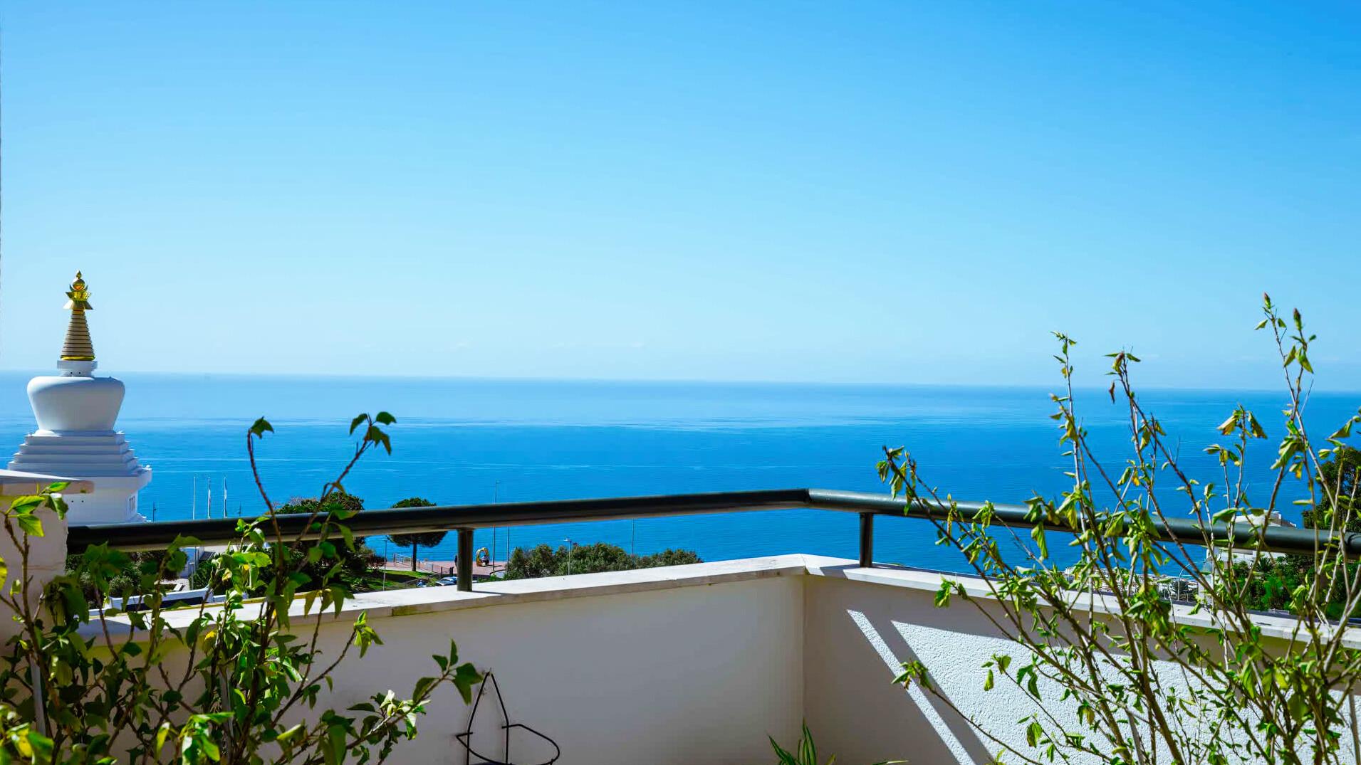 Piso en Venta en Av. Retamar - 30