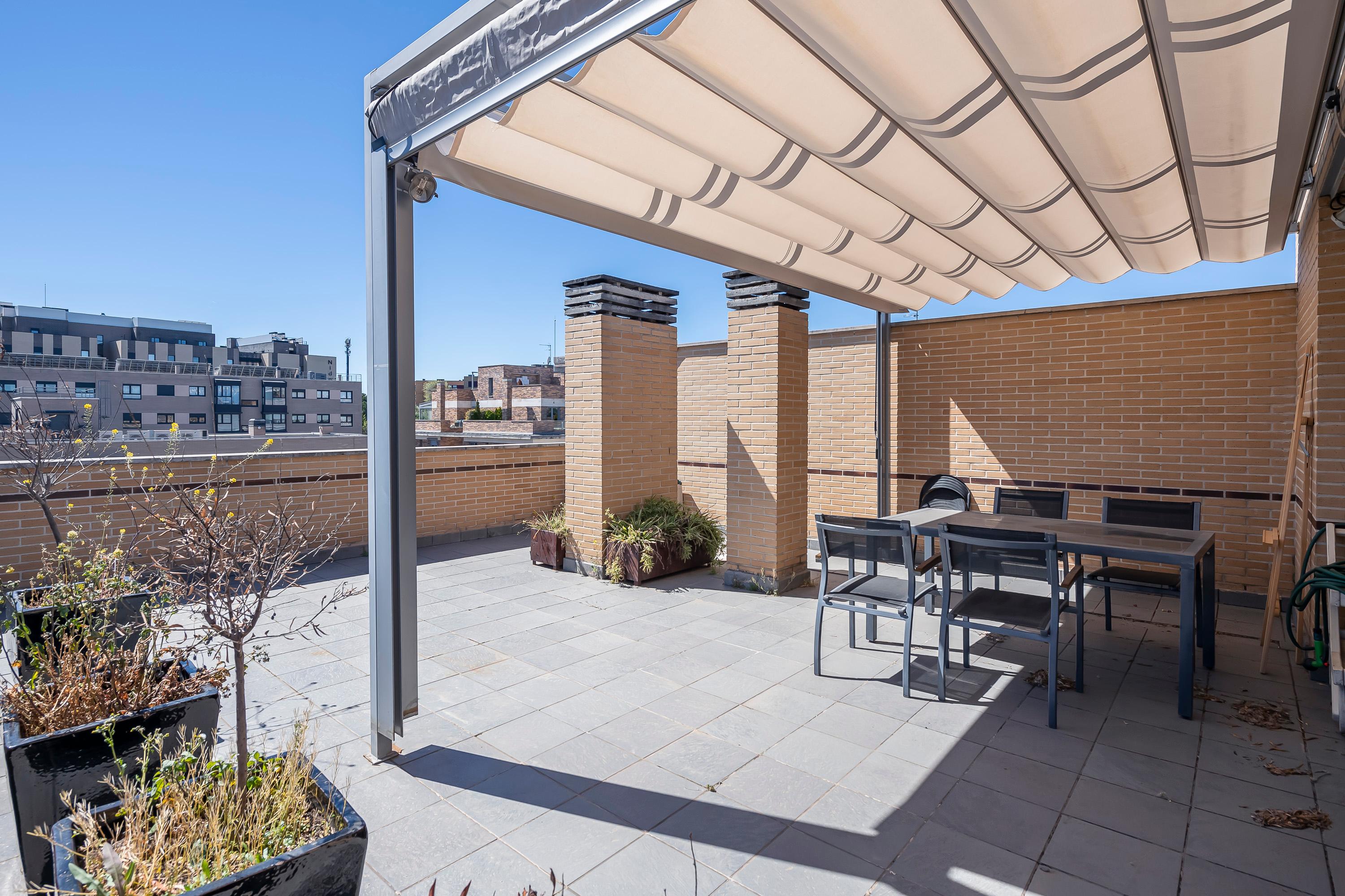 Ático en Venta en Av. del Talgo - 35