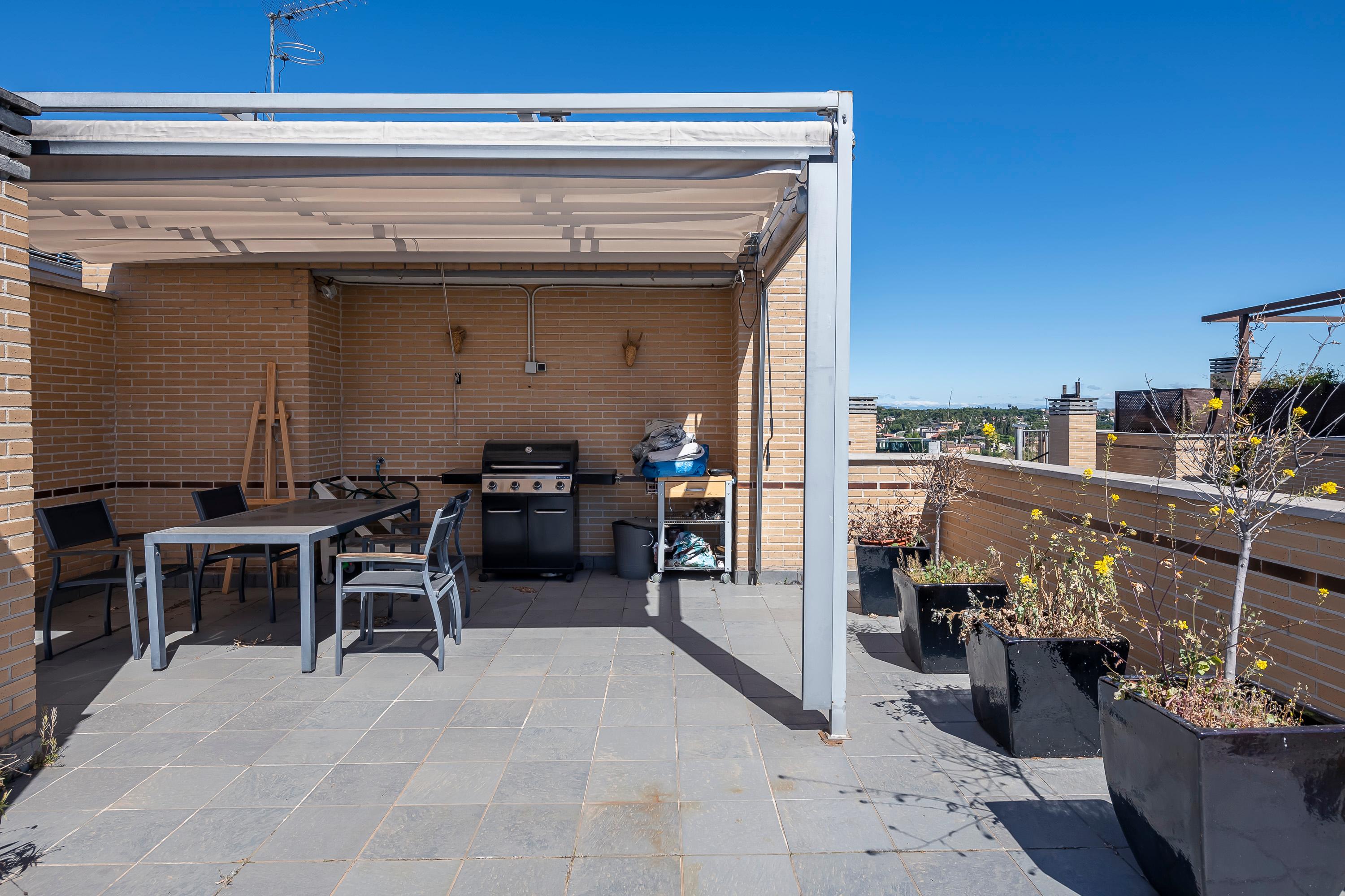 Ático en Venta en Av. del Talgo - 32