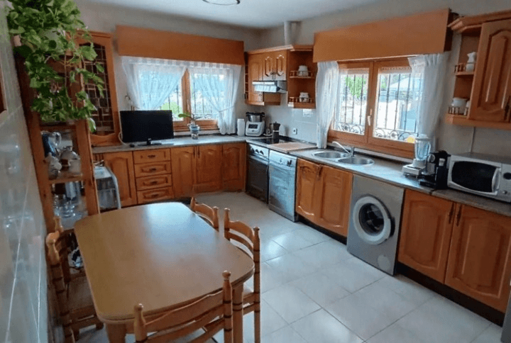 Casa en Alquiler en C. Cazadores - 8