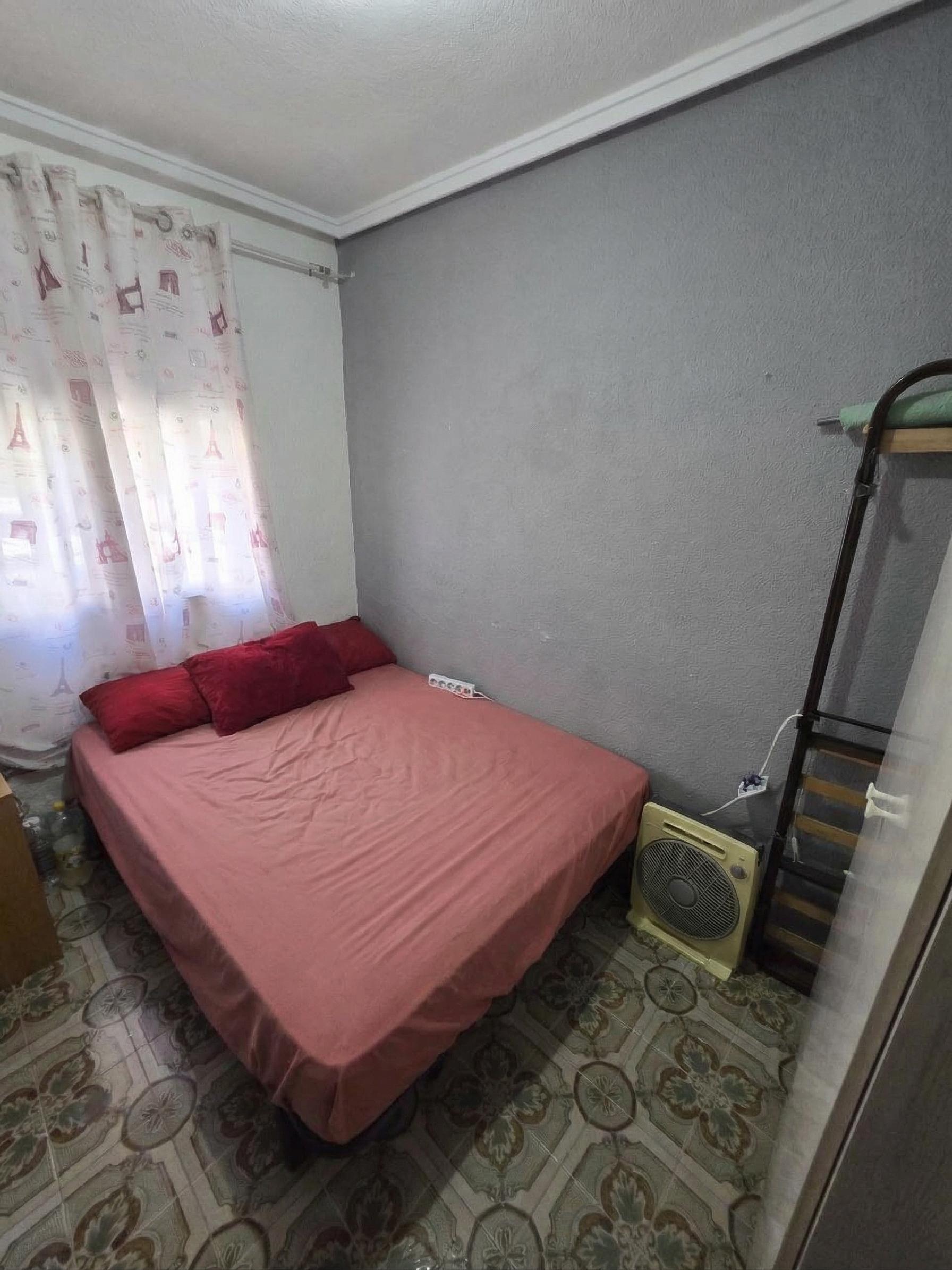 Piso en Venta - Carrer de ĽOpal - 5