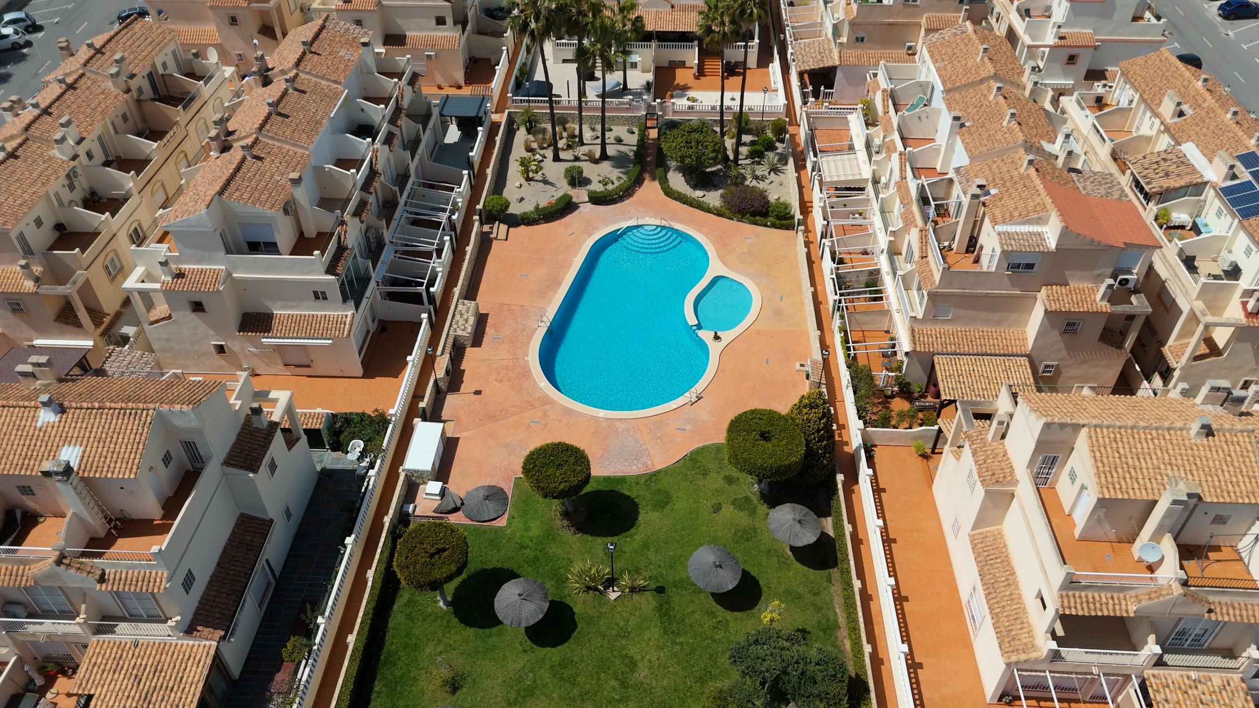 Adosado en Venta en Av. País Valenciano - 40