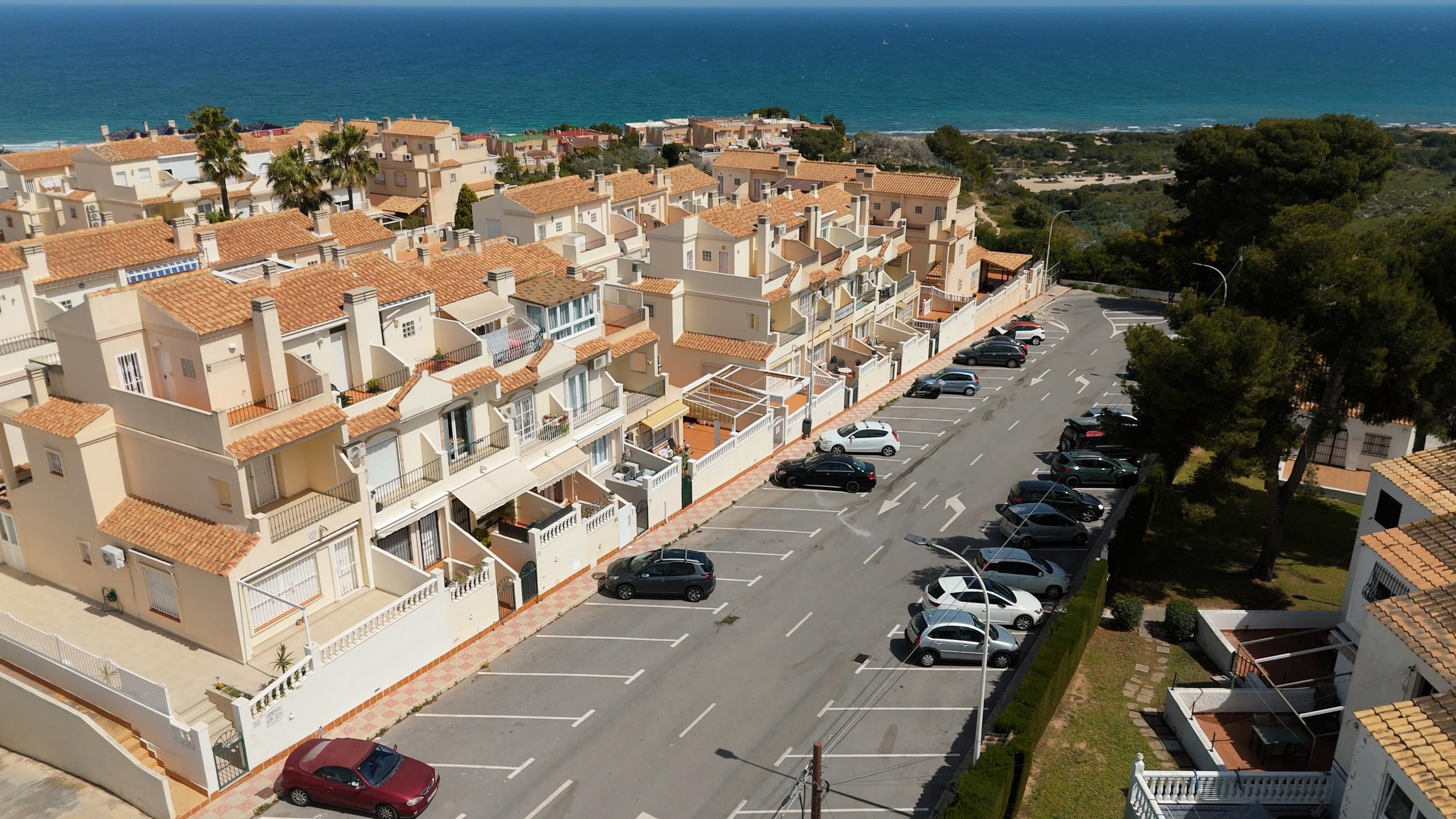 Adosado en Venta en Av. País Valenciano - 38