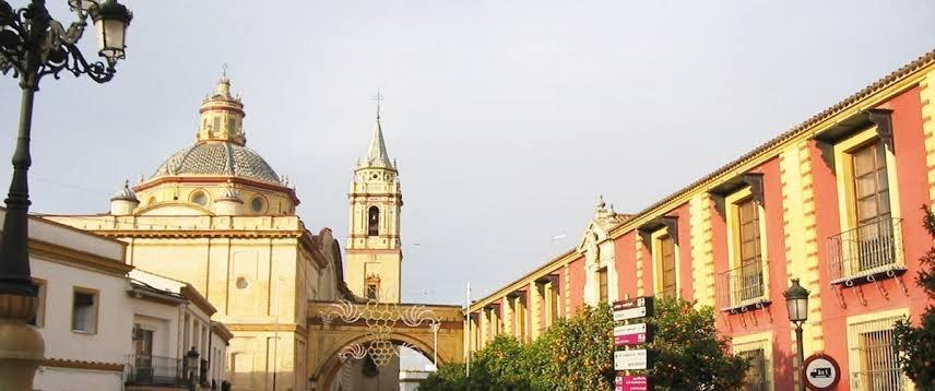 Villa en Venta - Av. Umbrete, Bollullos de la Mitación - 3