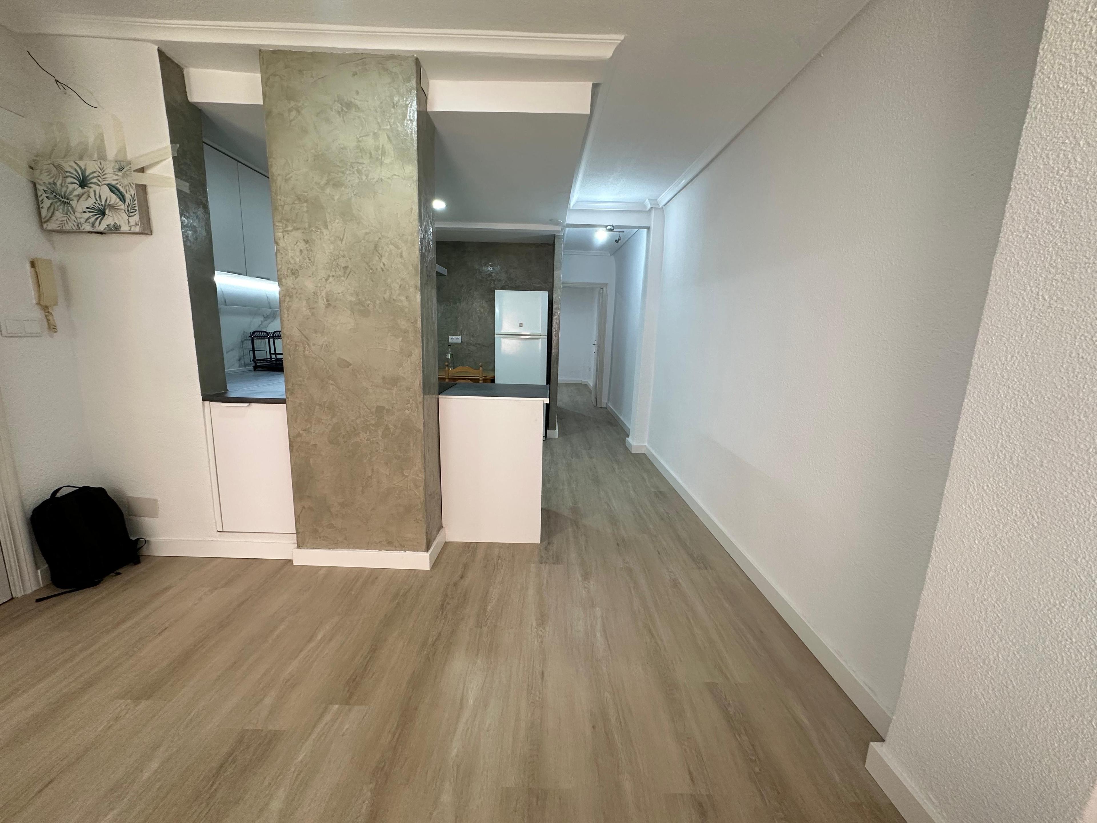 Piso en Venta - Carrer Capità Gaspar Ortiz, Elche - 1