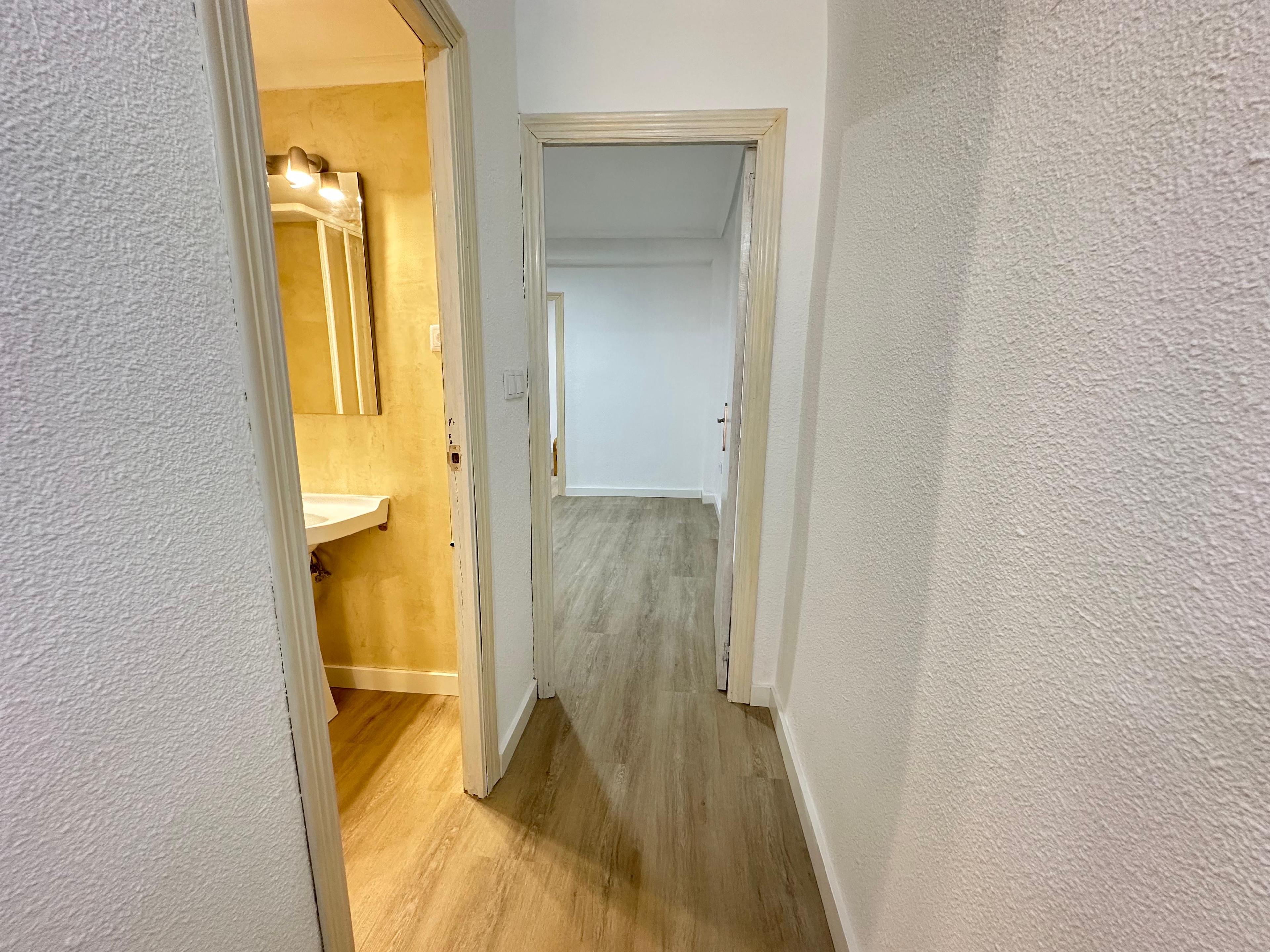 Piso en Venta - Carrer Capità Gaspar Ortiz, Elche - 17