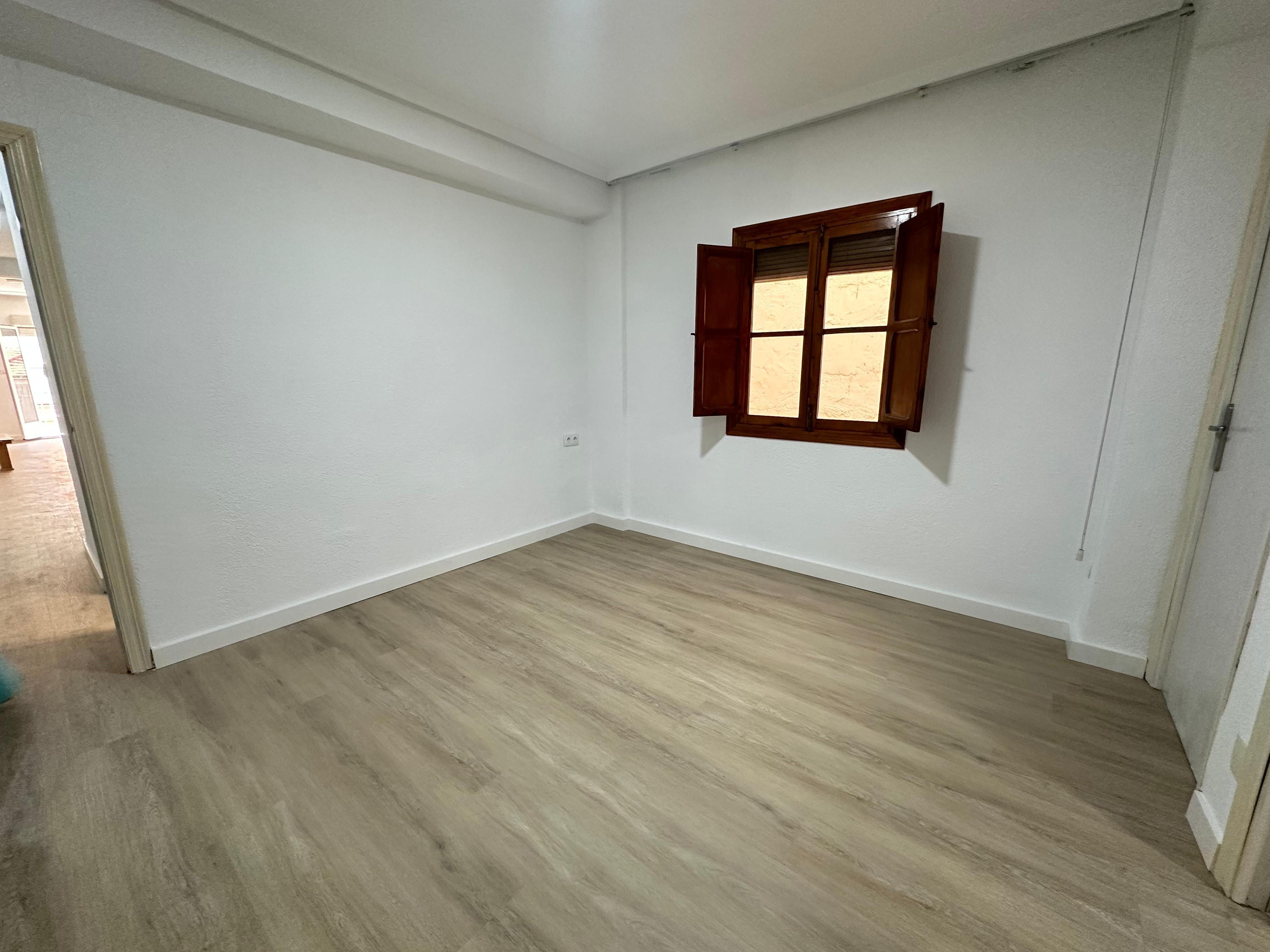 Piso en Venta - Carrer Capità Gaspar Ortiz, Elche - 12