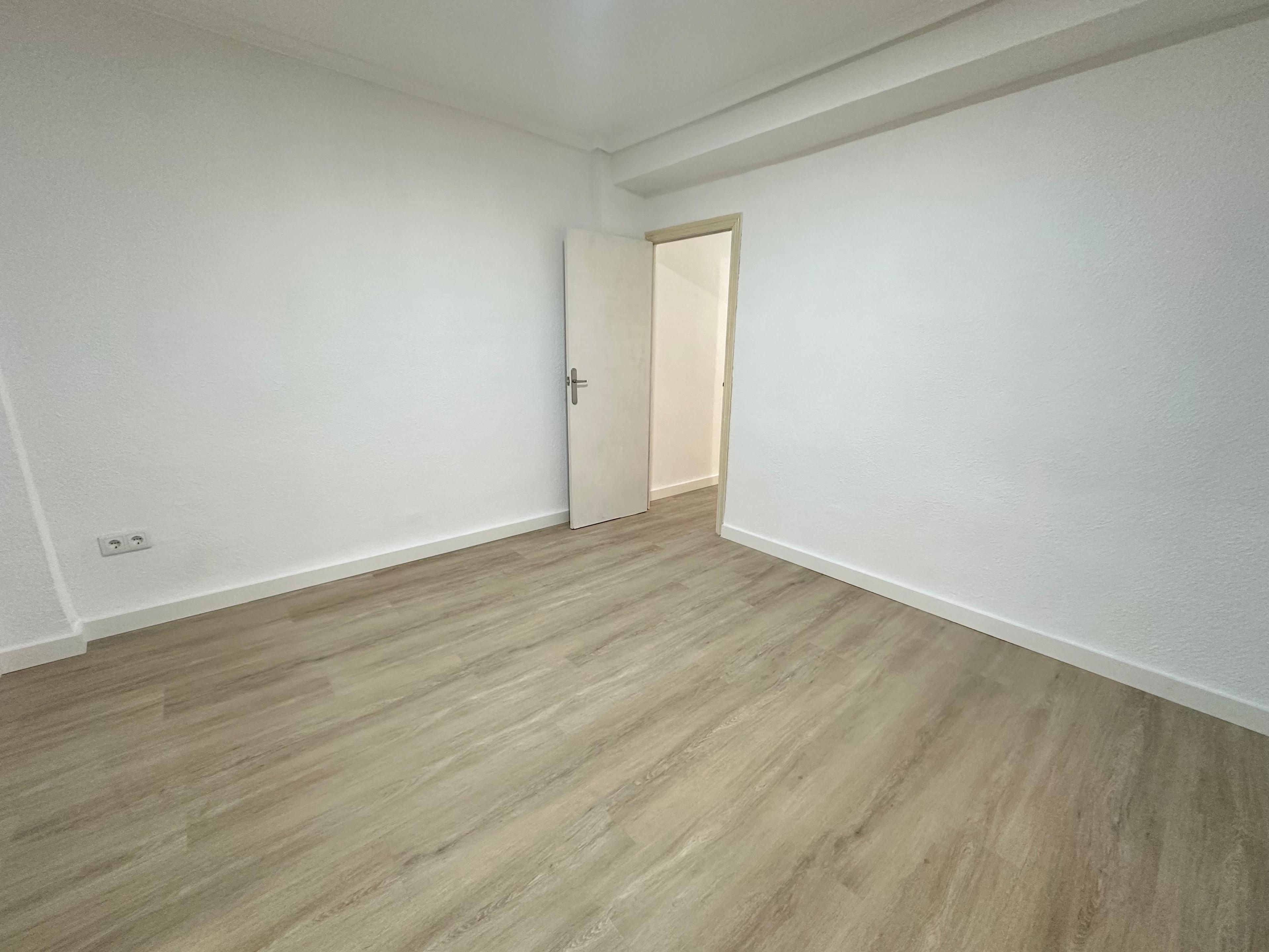 Piso en Venta - Carrer Capità Gaspar Ortiz, Elche - 13